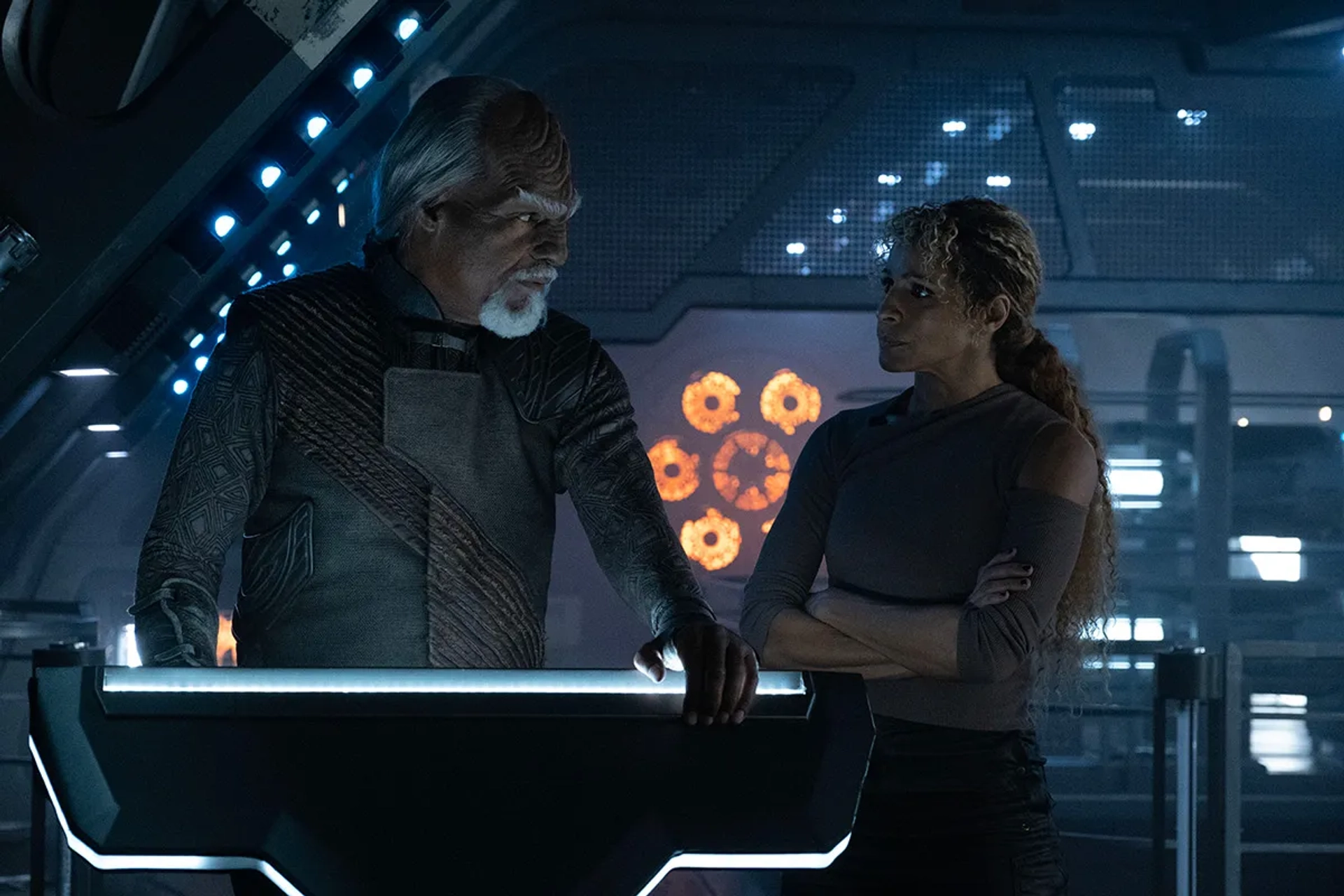 Michael Dorn and Michelle Hurd in Star Trek: Picard: Imposters (2023)