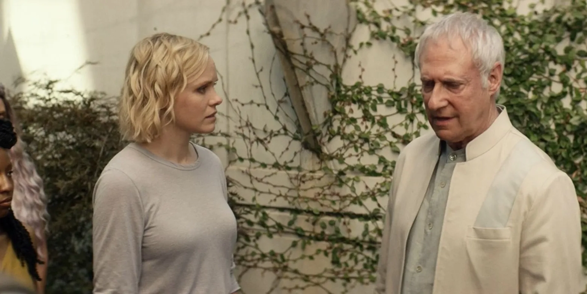 Brent Spiner and Alison Pill in Star Trek: Picard: Et in Arcadia Ego, Part 1 (2020)