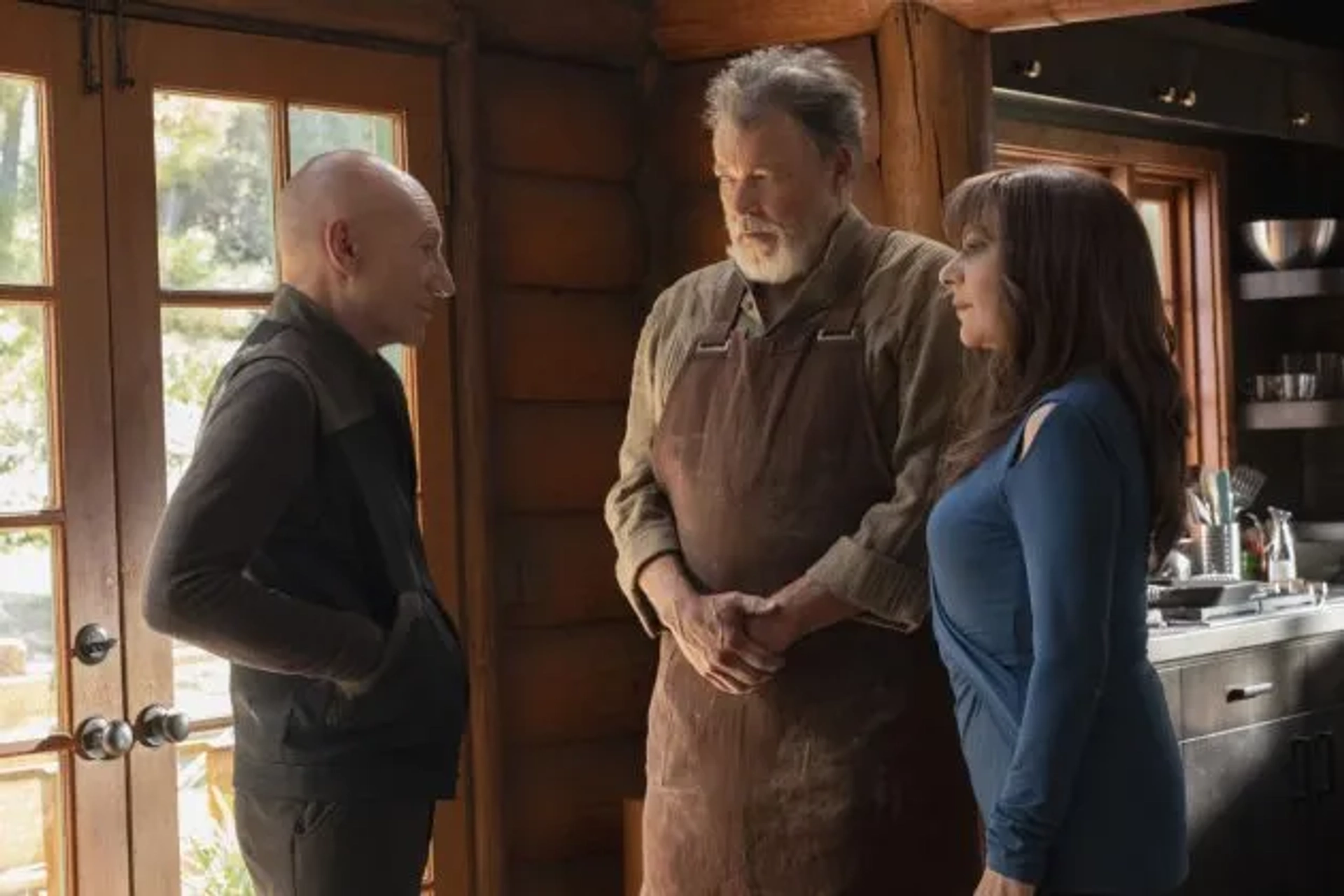 Jonathan Frakes, Marina Sirtis, and Patrick Stewart in Star Trek: Picard (2020)