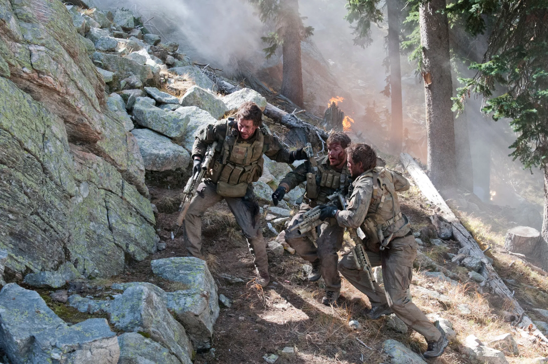 Mark Wahlberg, Emile Hirsch, and Taylor Kitsch in Lone Survivor (2013)