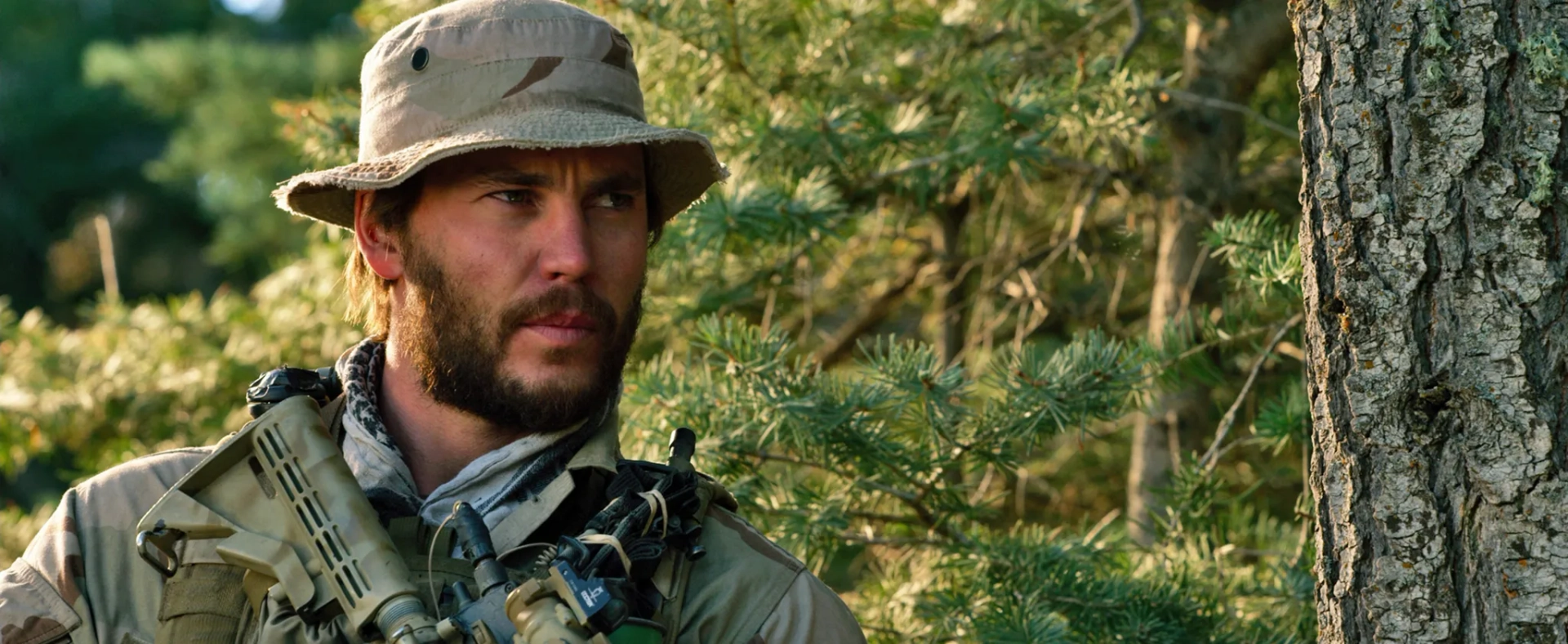 Taylor Kitsch in Lone Survivor (2013)