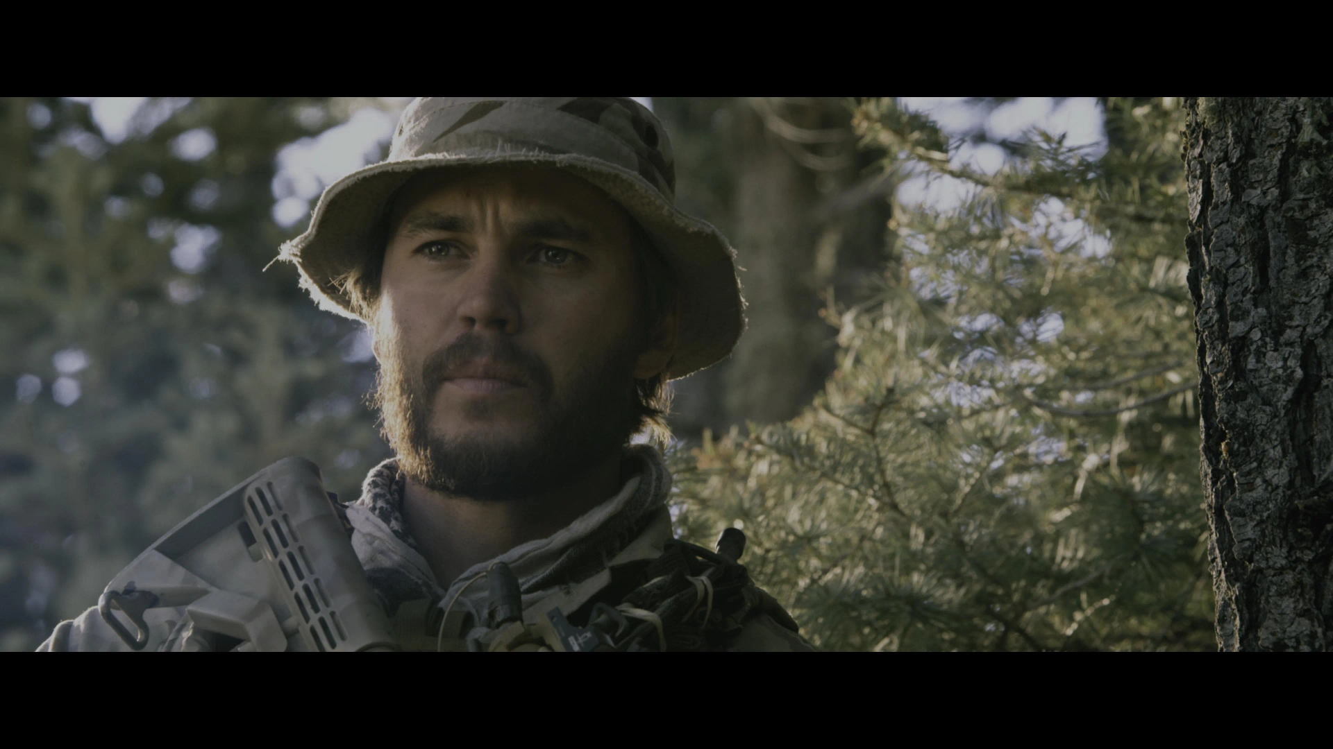 Taylor Kitsch in Lone Survivor (2013)