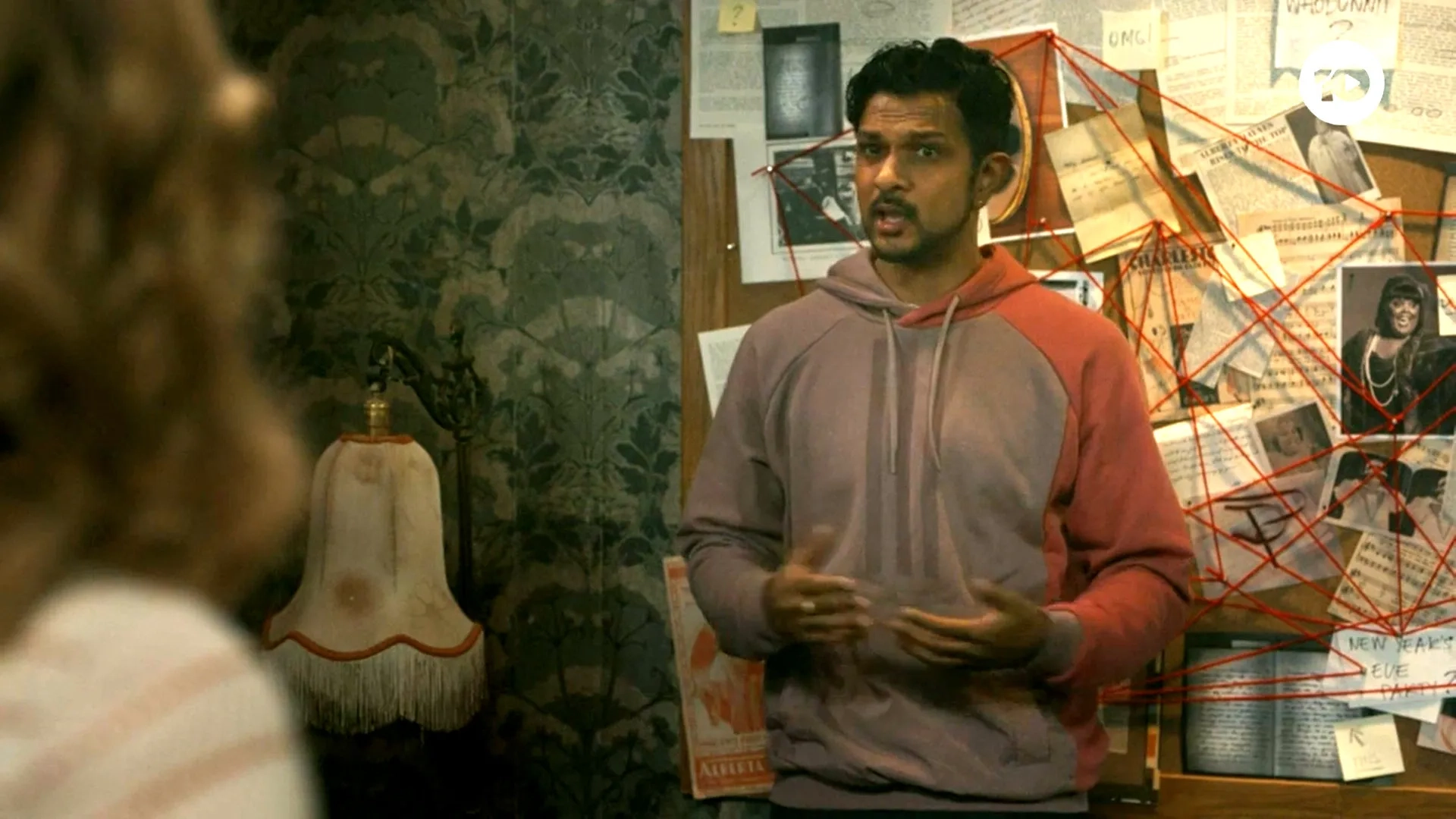 Utkarsh Ambudkar in Ghosts (2021)