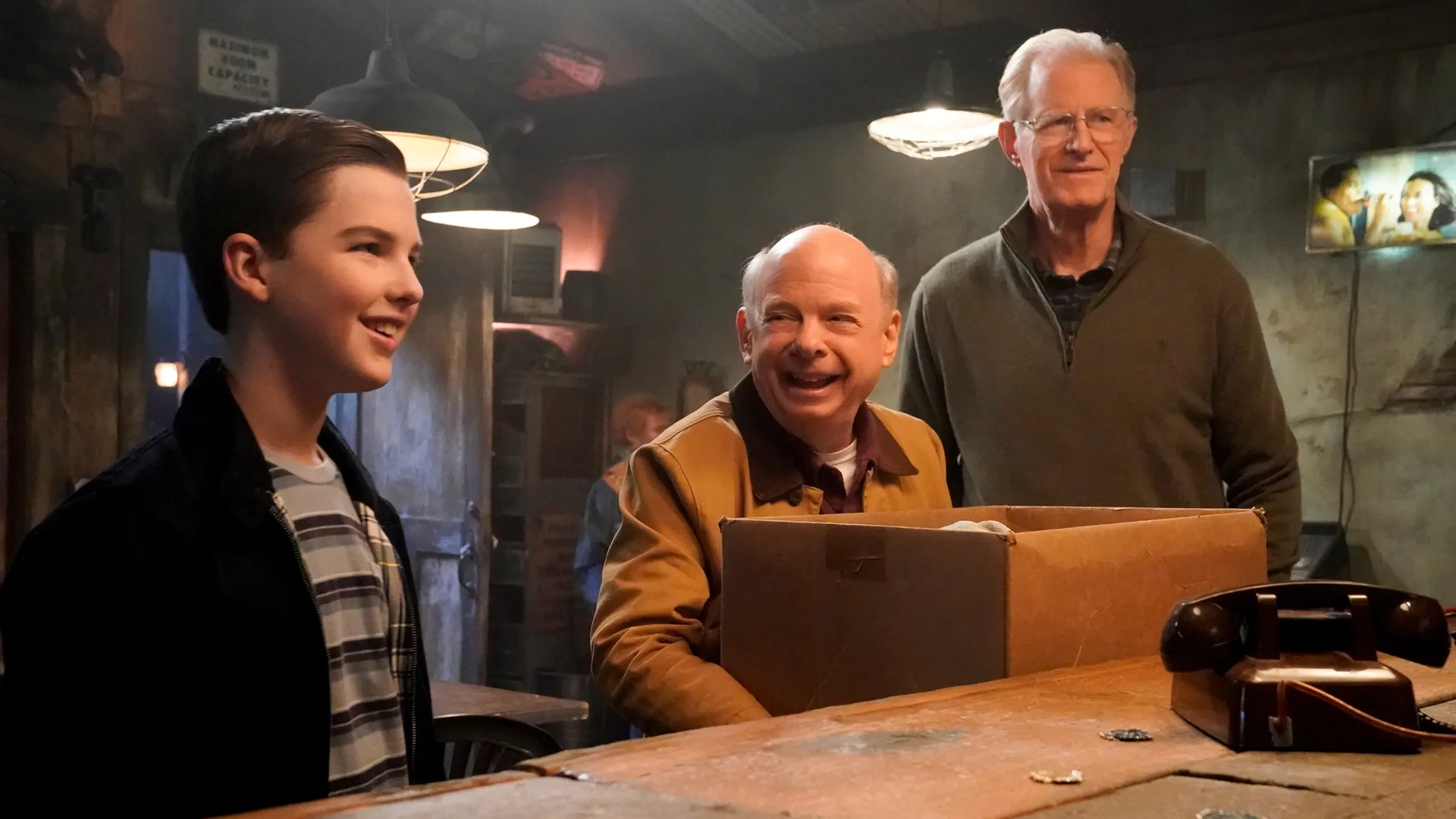 Ed Begley Jr., Wallace Shawn, and Iain Armitage in Young Sheldon: A Lobster, an Armadillo and a Way Bigger Number (2022)