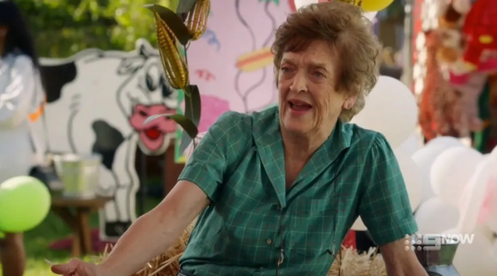 Nancy Linehan Charles in Young Sheldon: A Parasol and a Hell of an Arm (2019)