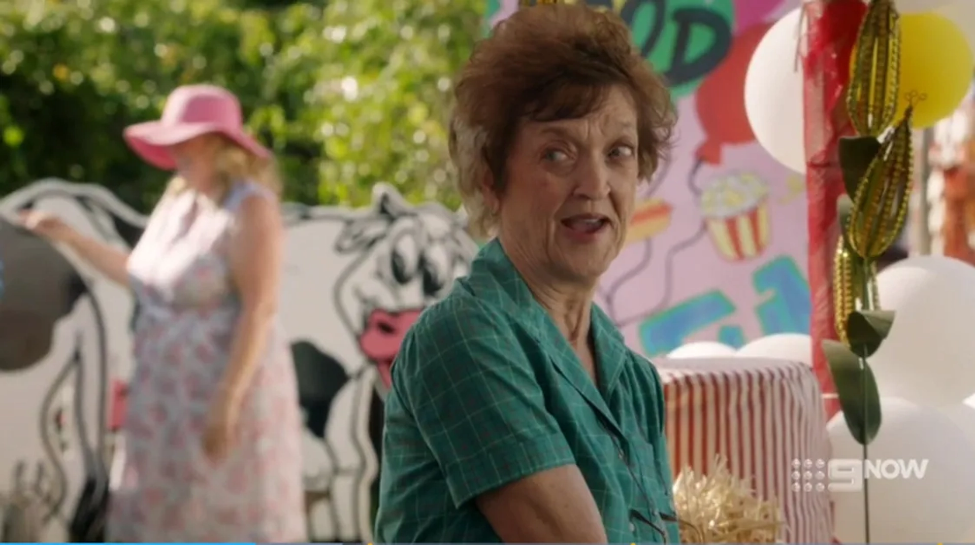 Nancy Linehan Charles in Young Sheldon: A Parasol and a Hell of an Arm (2019)