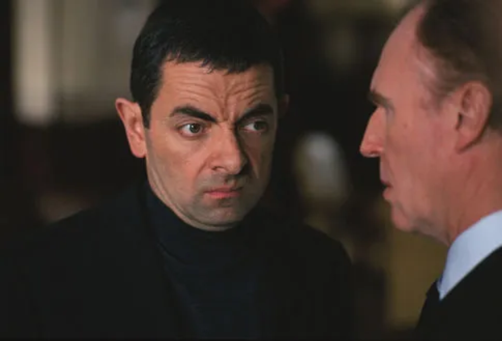 Rowan Atkinson and Tim Pigott-Smith in Johnny English (2003)