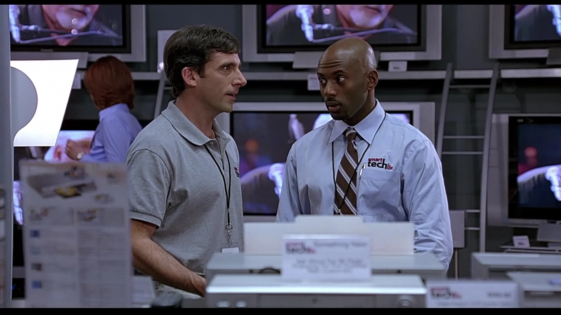 Steve Carell and Romany Malco in The 40-Year-Old Virgin (2005)