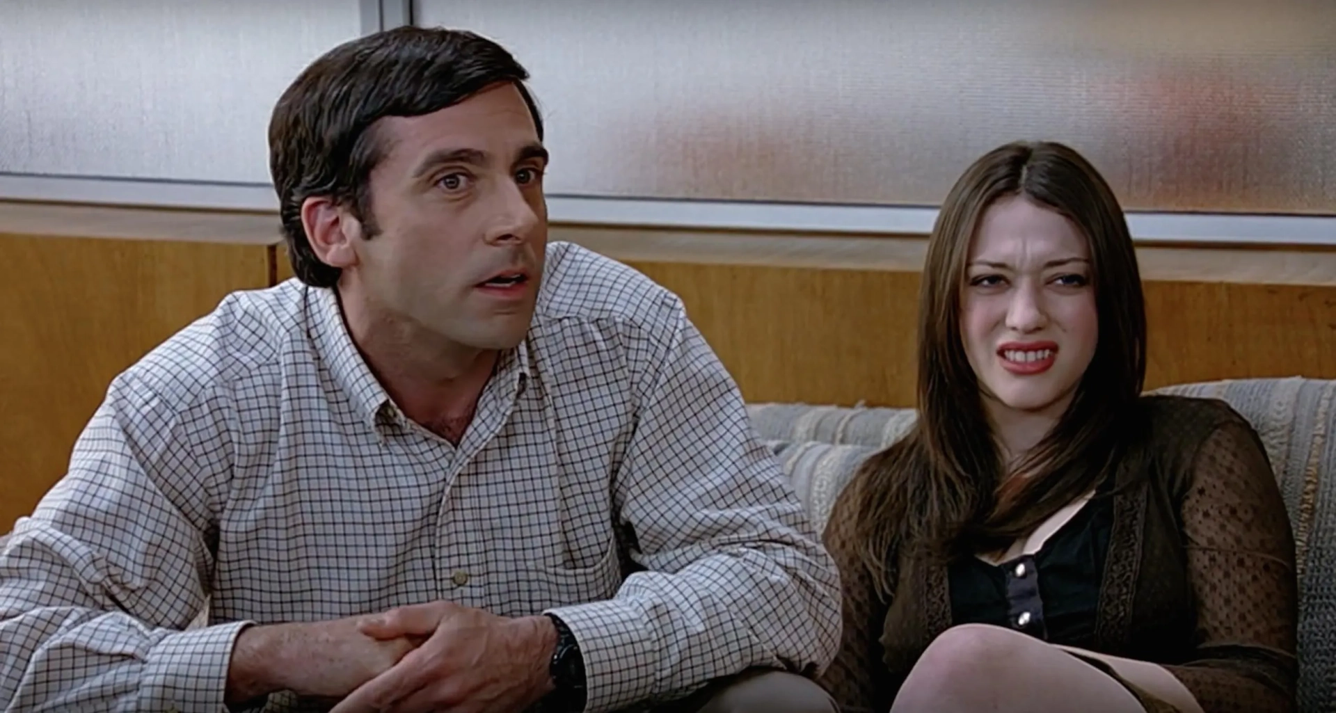 Steve Carell and Kat Dennings in The 40-Year-Old Virgin (2005)