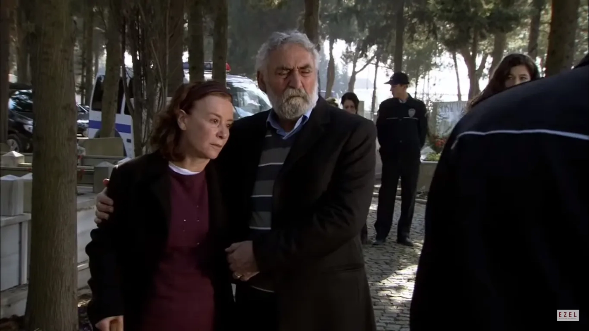 Ipek Bilgin and Bayazit Gülercan in Ezel (2009)