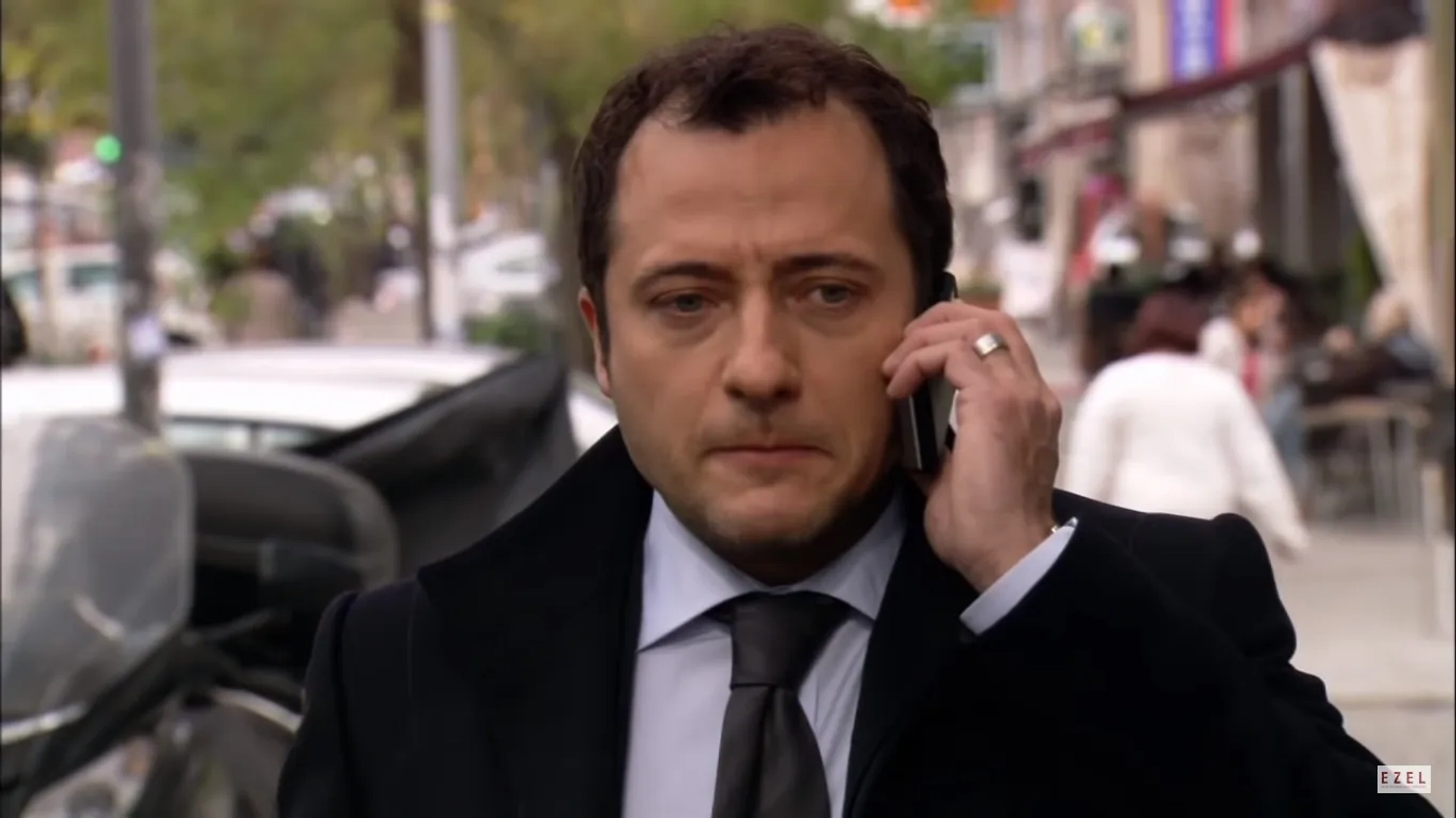 Yigit Özsener in Ezel (2009)