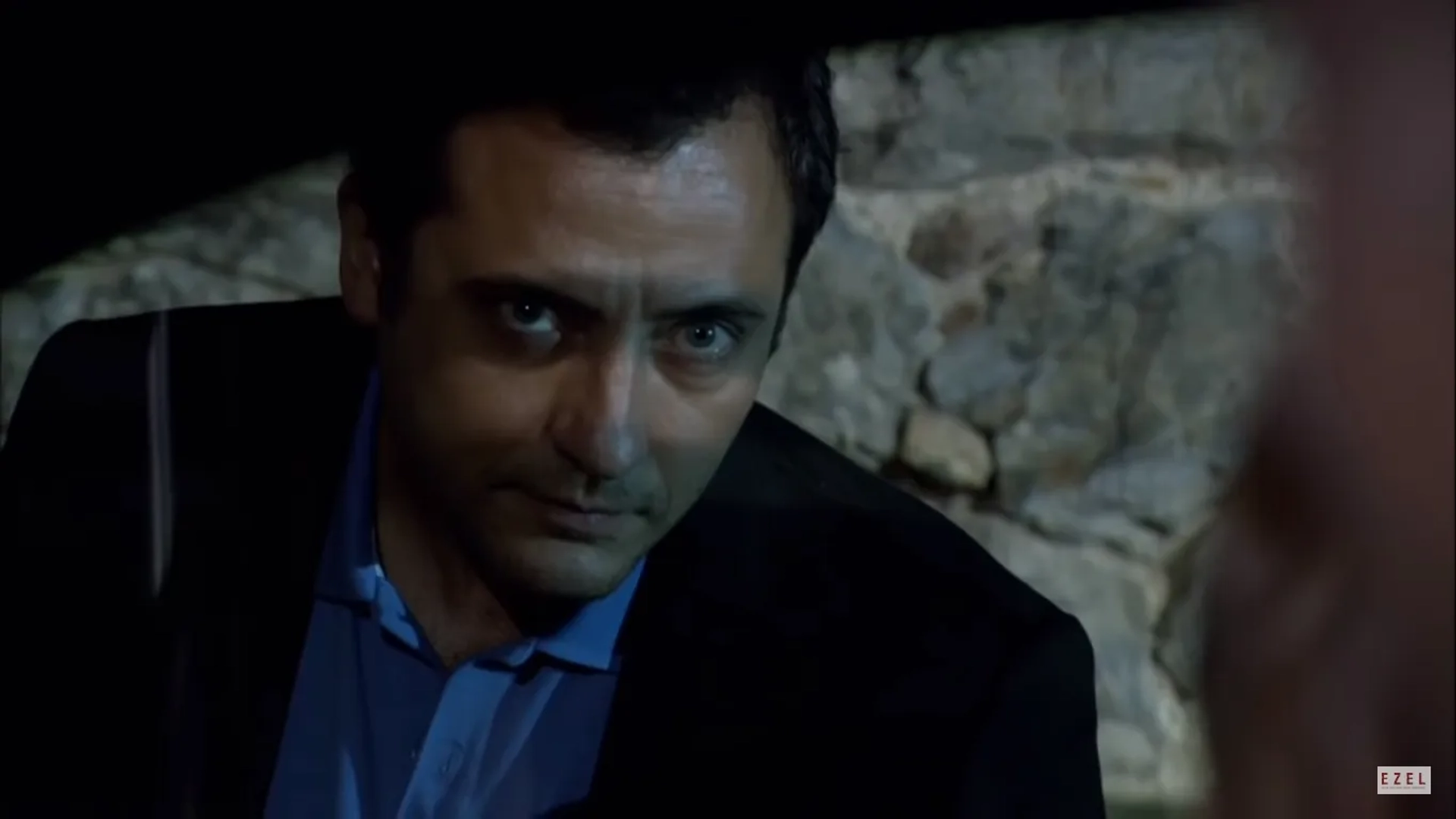 Yigit Özsener in Ezel (2009)