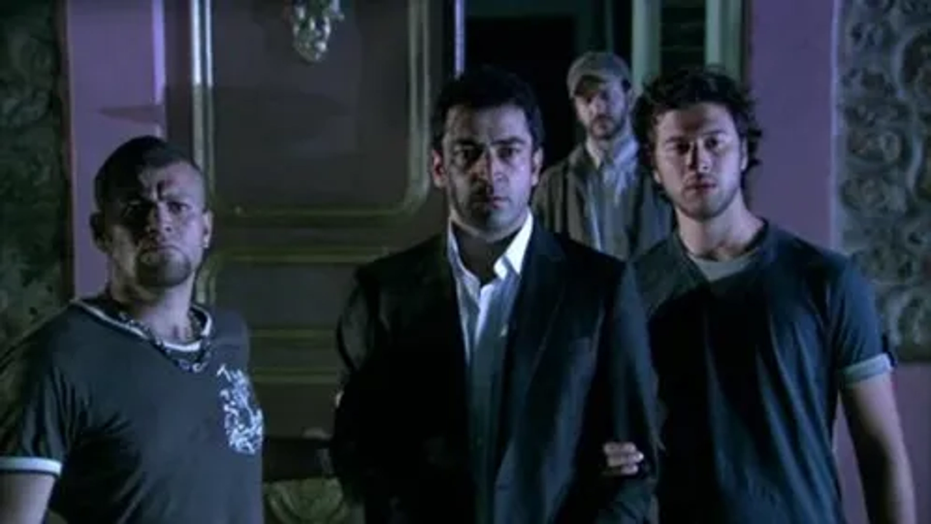 Kenan Imirzalioglu in Ezel (2009)