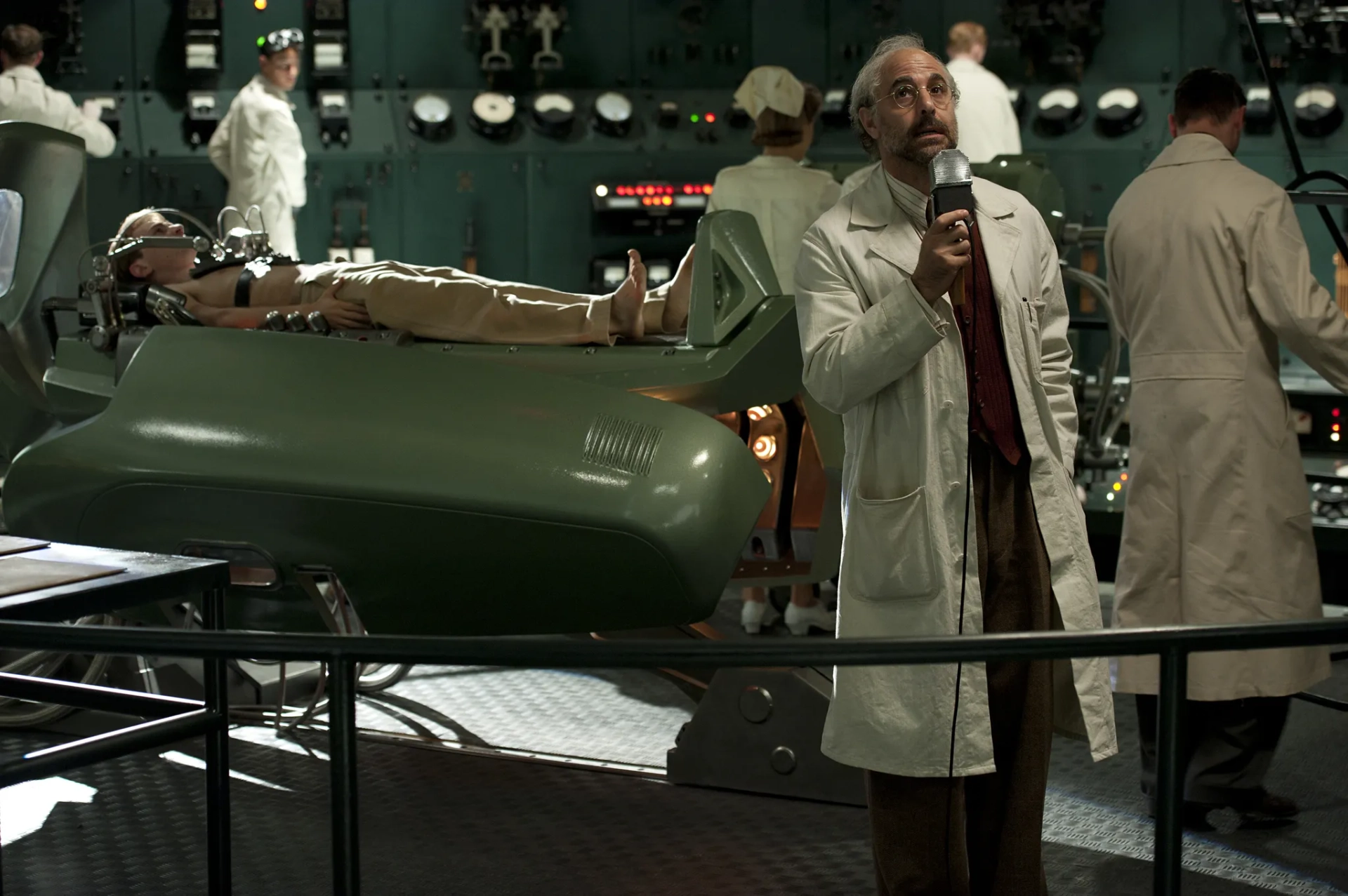 Stanley Tucci, Chris Evans, and Katherine Press in Captain America: The First Avenger (2011)