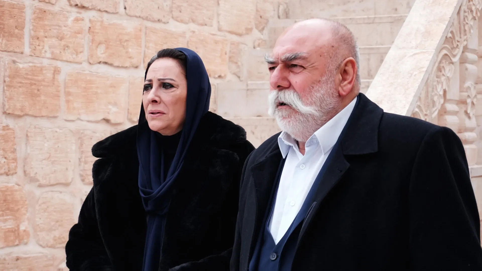 Macit Sonkan and Ayda Aksel in Hercai: 65.Bölüm (2021)