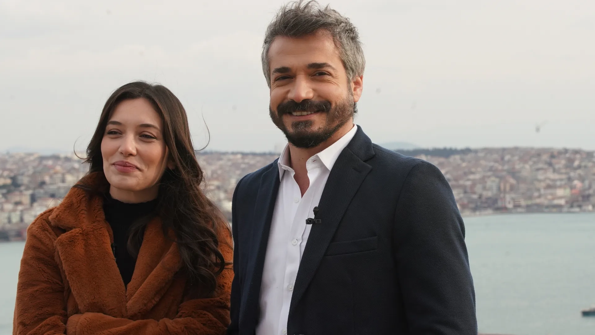 Dilaray Yesilyaprak and Cahit Gök in Hercai: 65.Bölüm (2021)