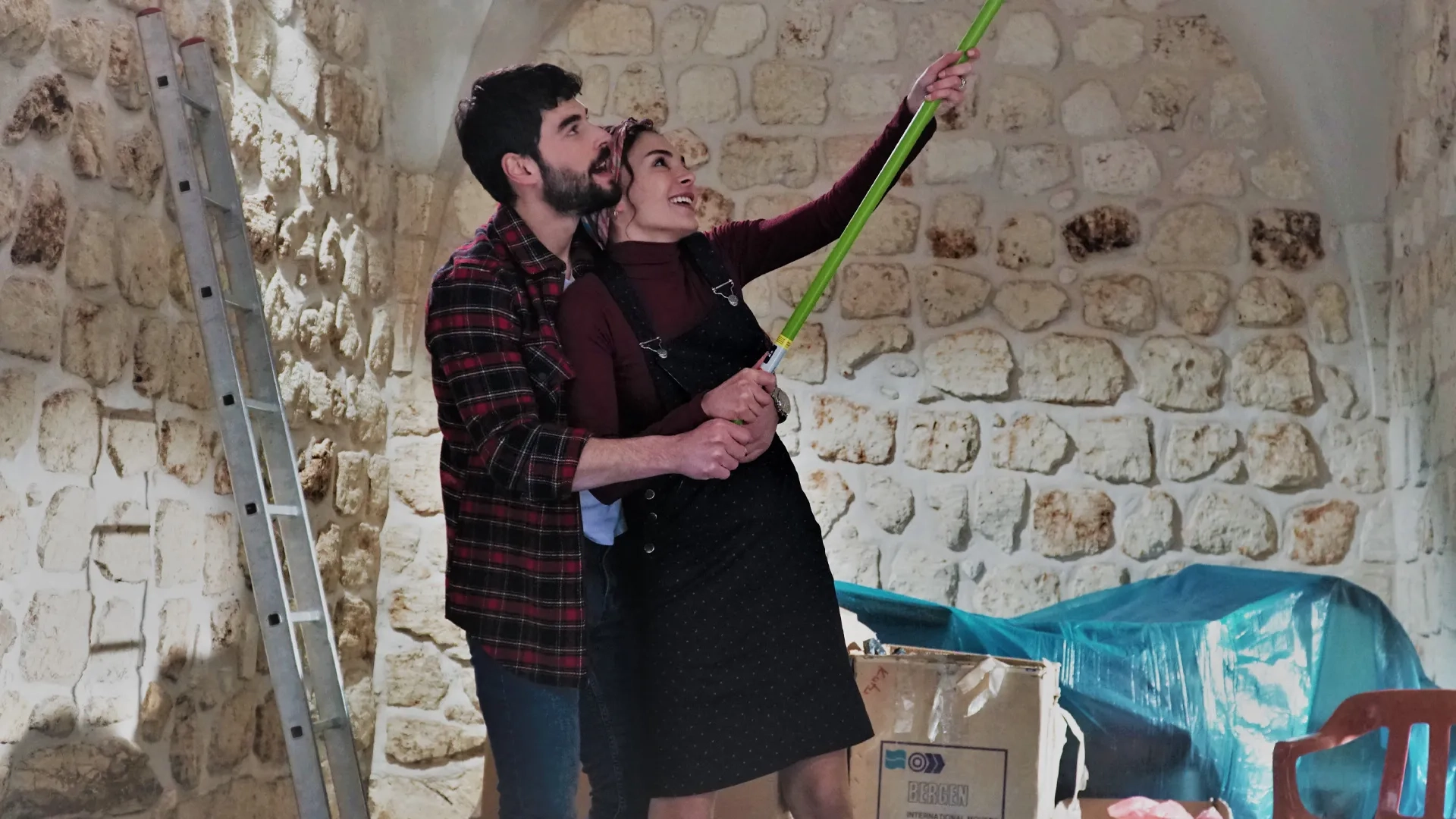 Akin Akinözü and Ebru Sahin in Hercai: 56.Bölüm (2021)