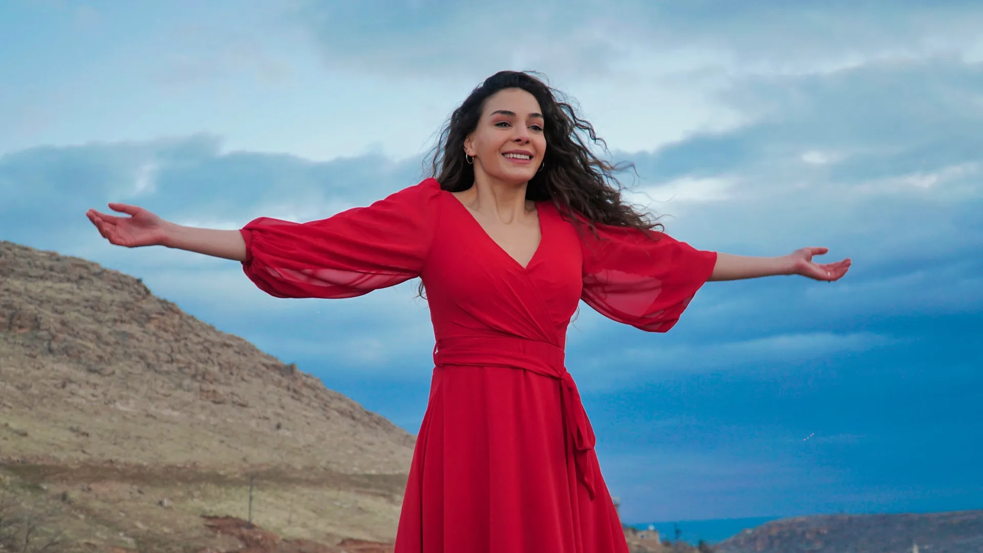 Ebru Sahin in Hercai: 56.Bölüm (2021)