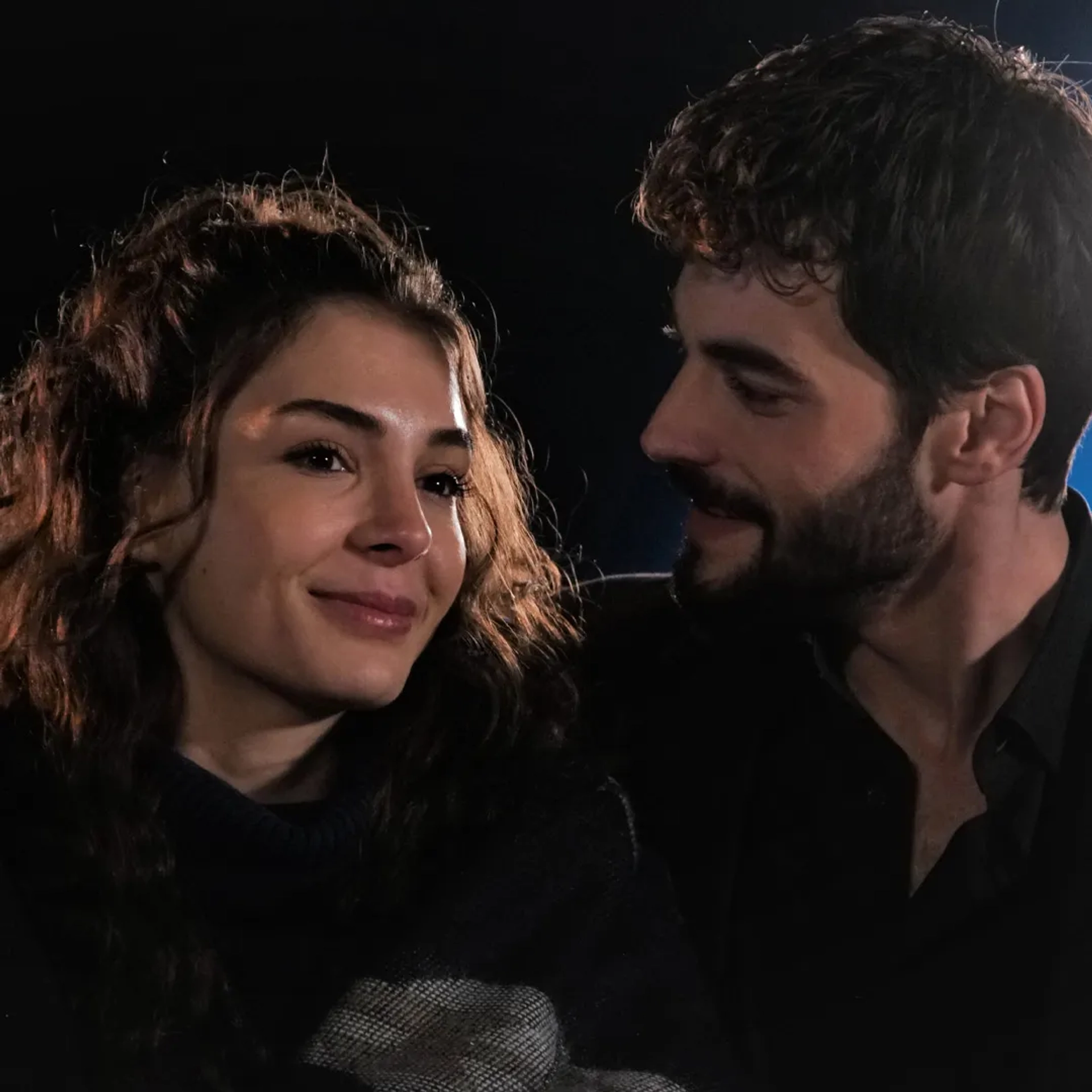 Akin Akinözü and Ebru Sahin in Hercai: 57.Bölüm (2021)