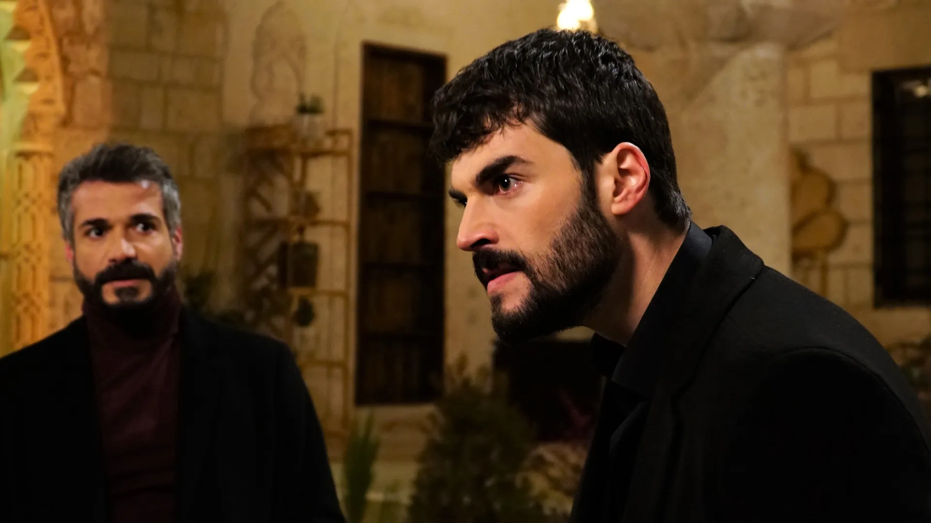 Cahit Gök and Akin Akinözü in Hercai: 58.Bölüm (2021)