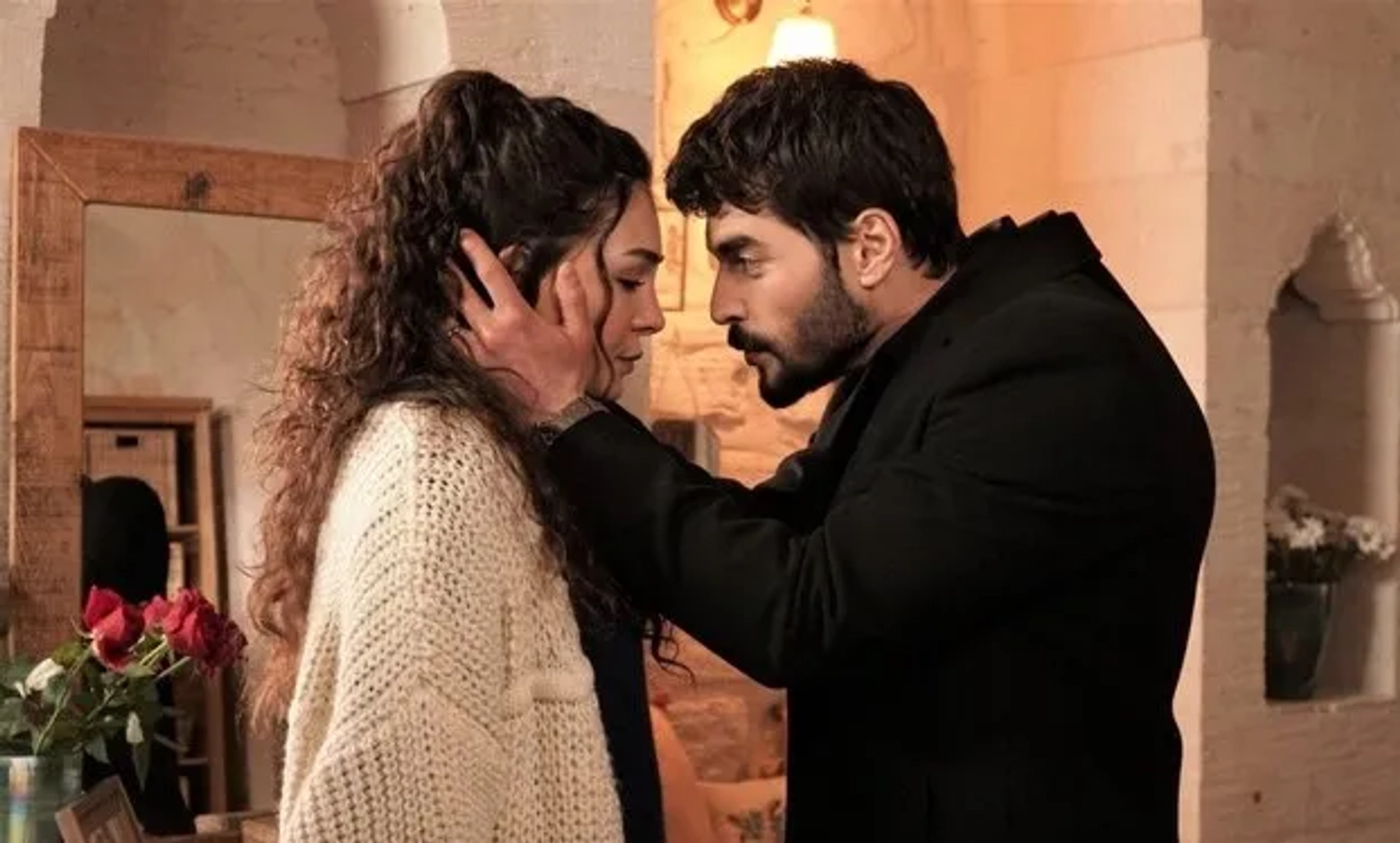 Akin Akinözü and Ebru Sahin in Hercai: 57.Bölüm (2021)