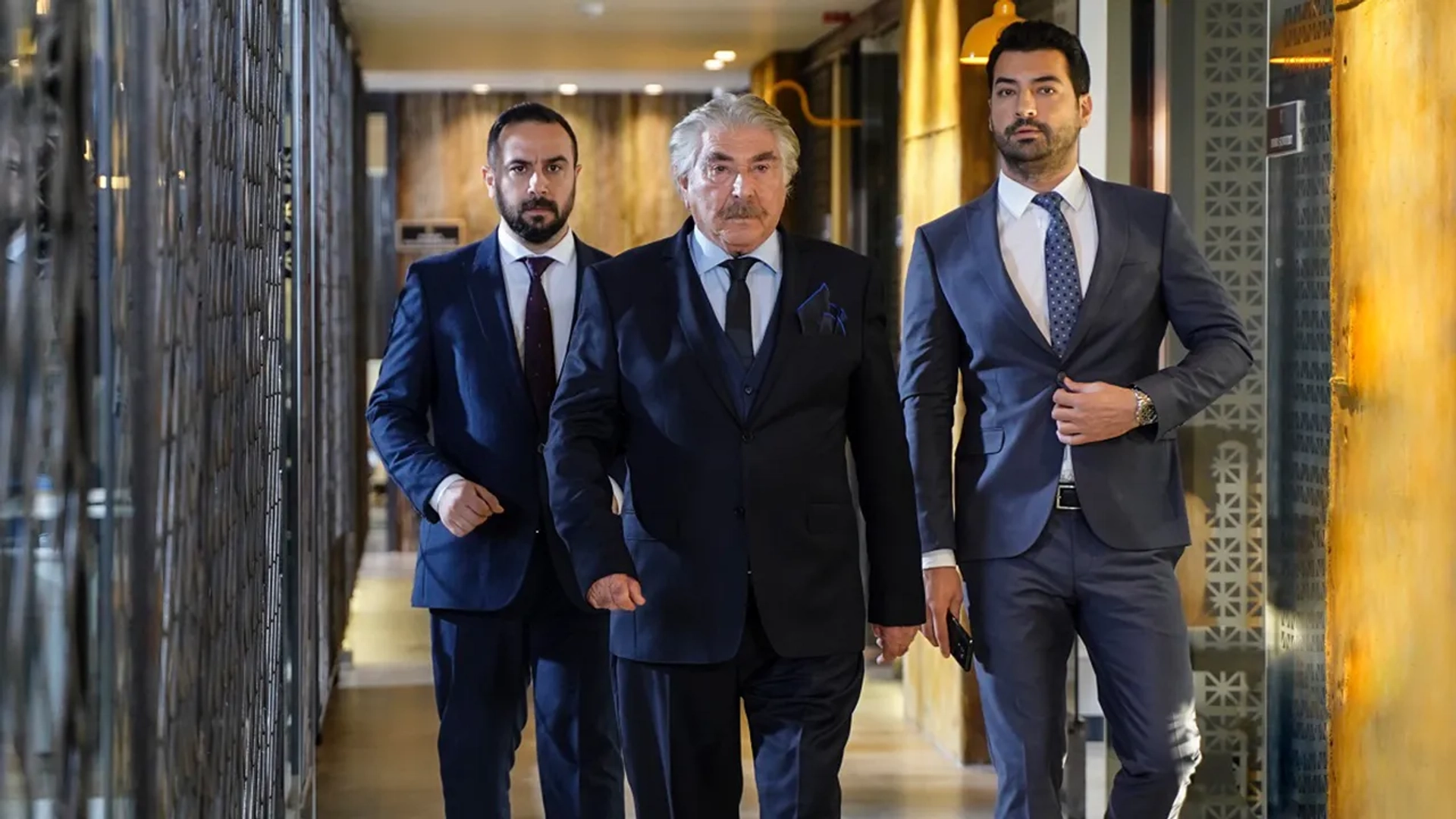 Erdal Özyagcilar, Bahtiyar Memili, and Mert Altinisik in Forbidden Apple: Episode #4.12 (2020)