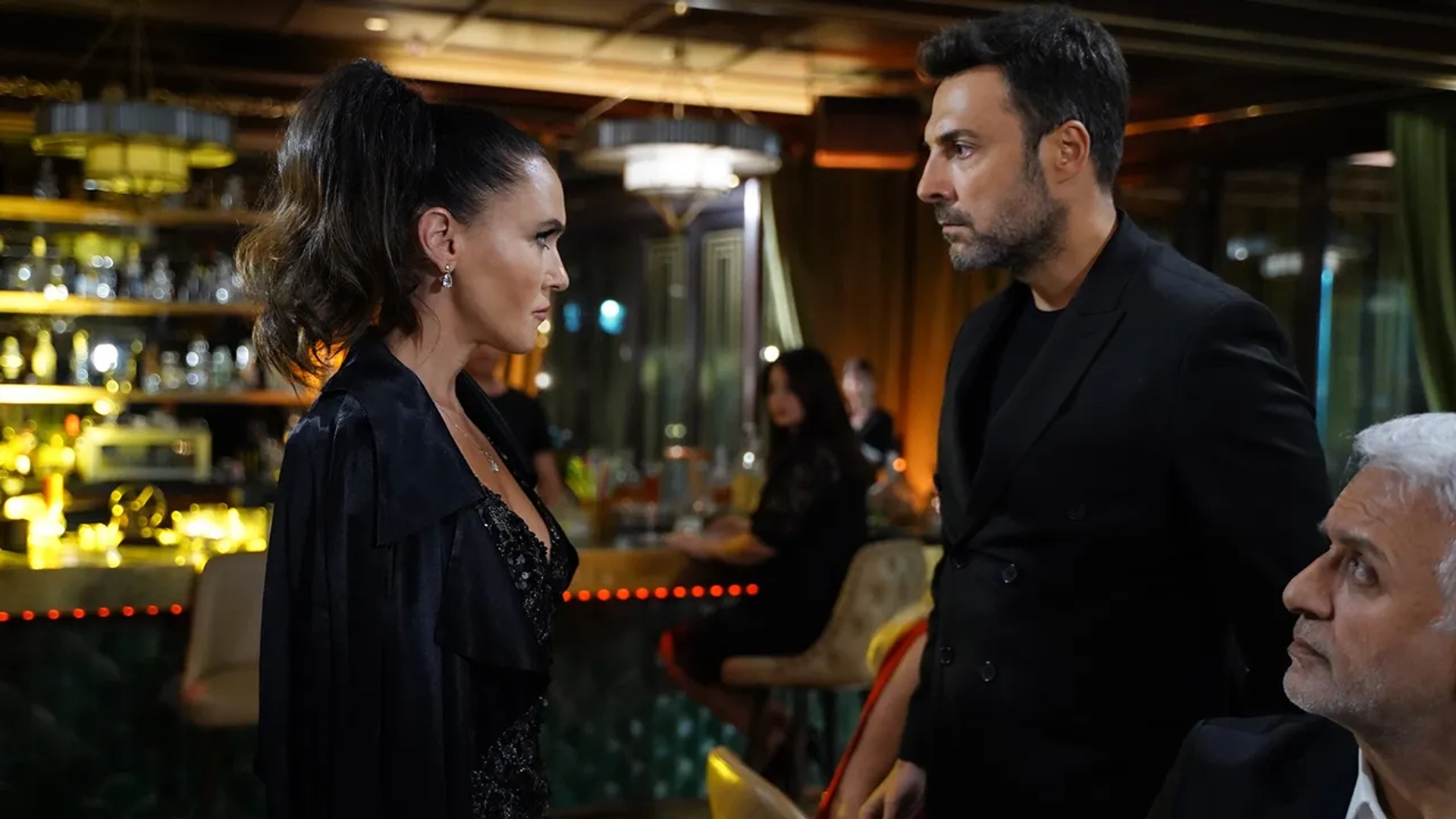 Talat Bulut, Sevval Sam, and Baris Kilic in Forbidden Apple: Episode #4.7 (2020)