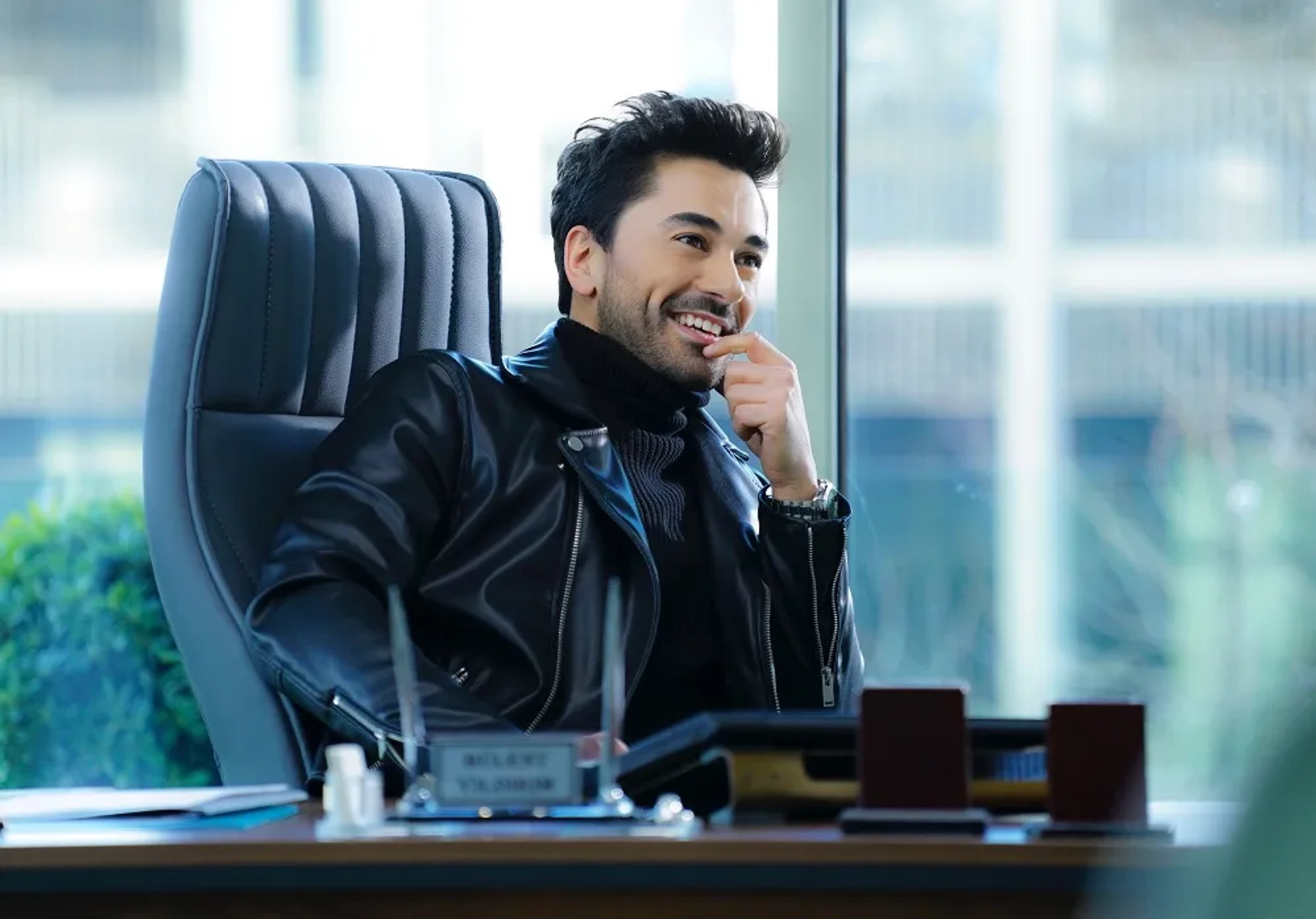 Gökhan Alkan in Forbidden Apple: Episode #3.25 (2020)