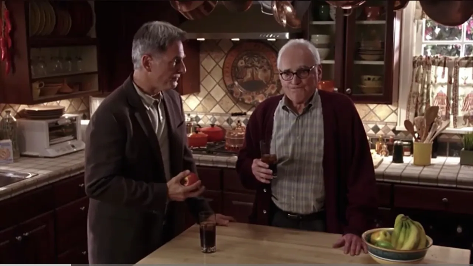 Mark Harmon and Harold Gould in Freaky Friday (2003)