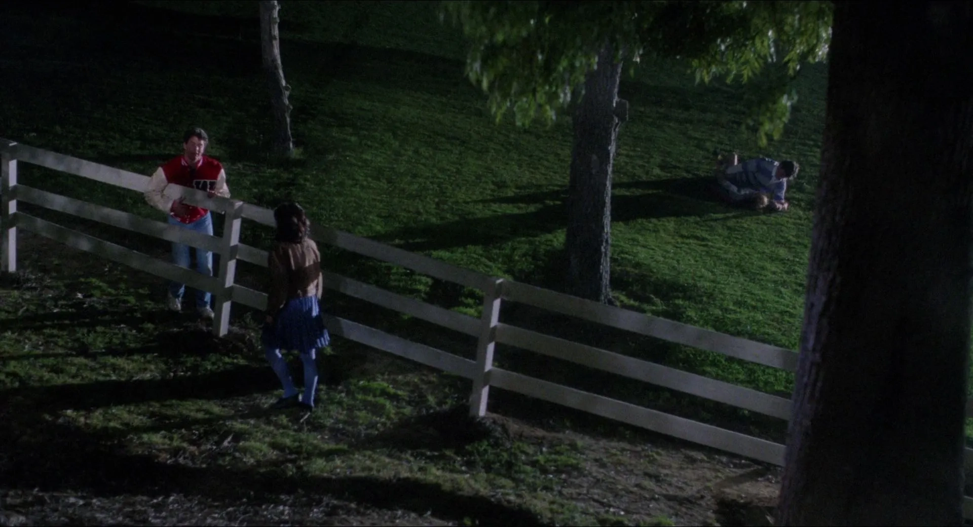 Winona Ryder, Lisanne Falk, Lance Fenton, and Patrick Labyorteaux in Heathers (1988)
