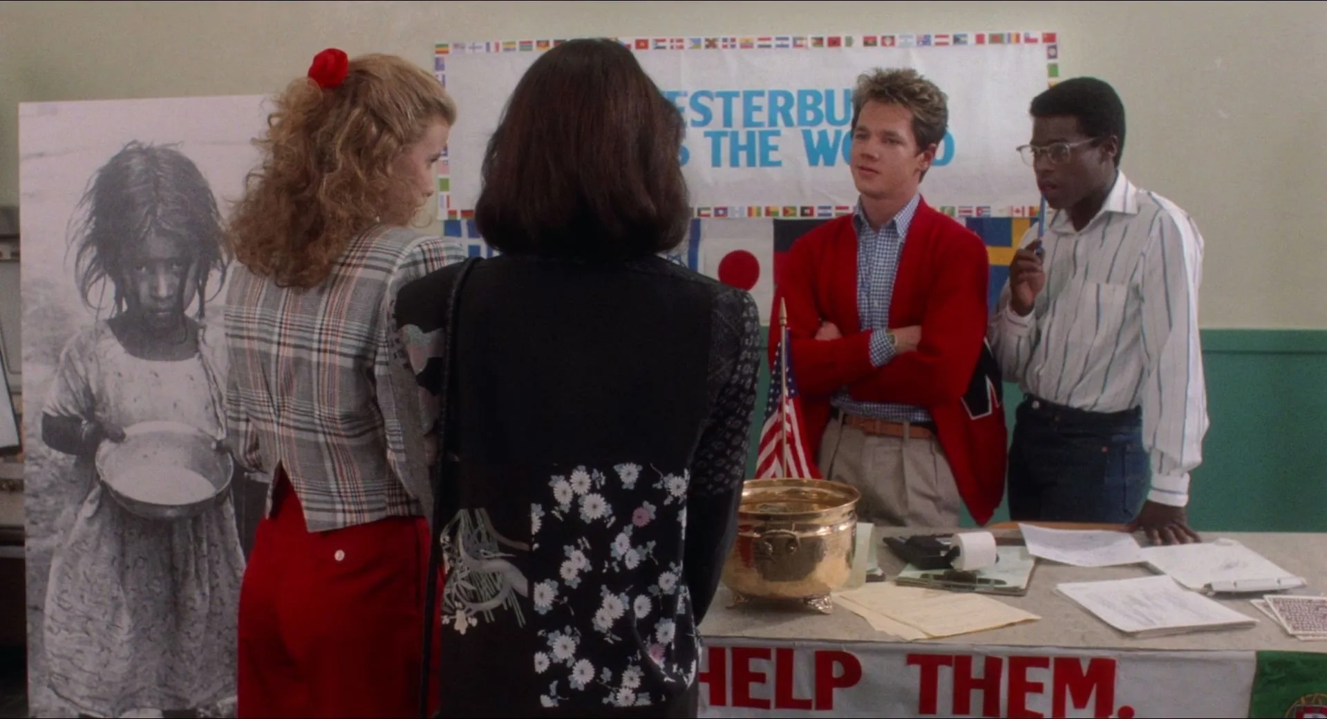 Winona Ryder, Jeremy Applegate, Phill Lewis, and Kim Walker in Heathers (1988)