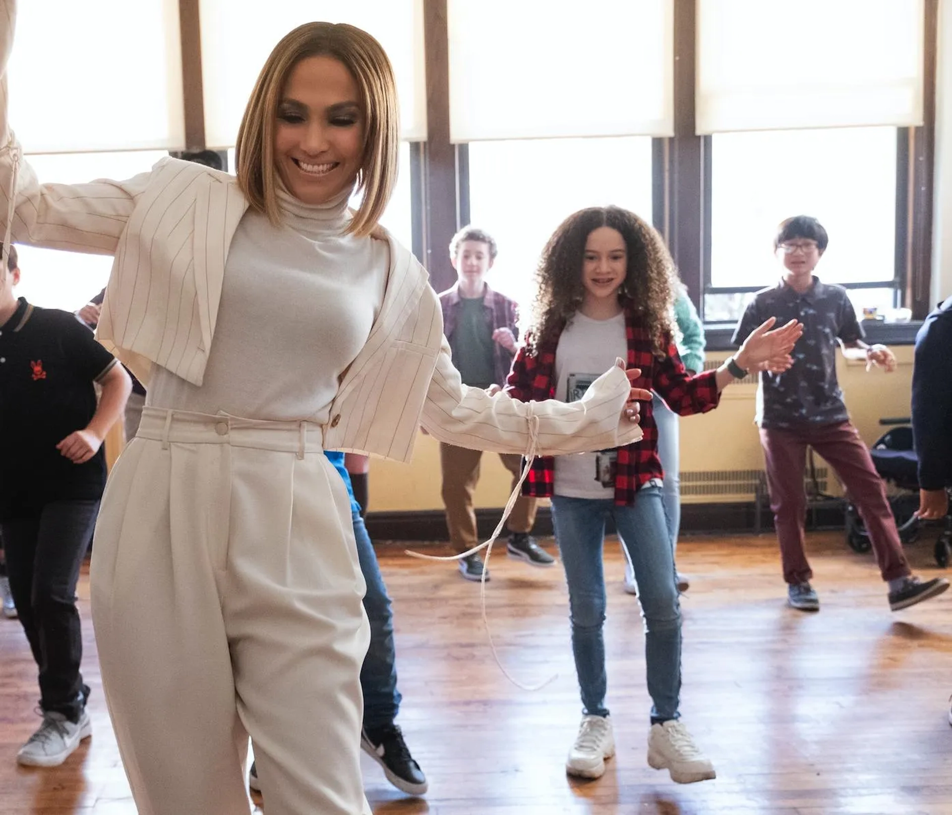 Jennifer Lopez & Chloe Coleman in MARRY ME 2022