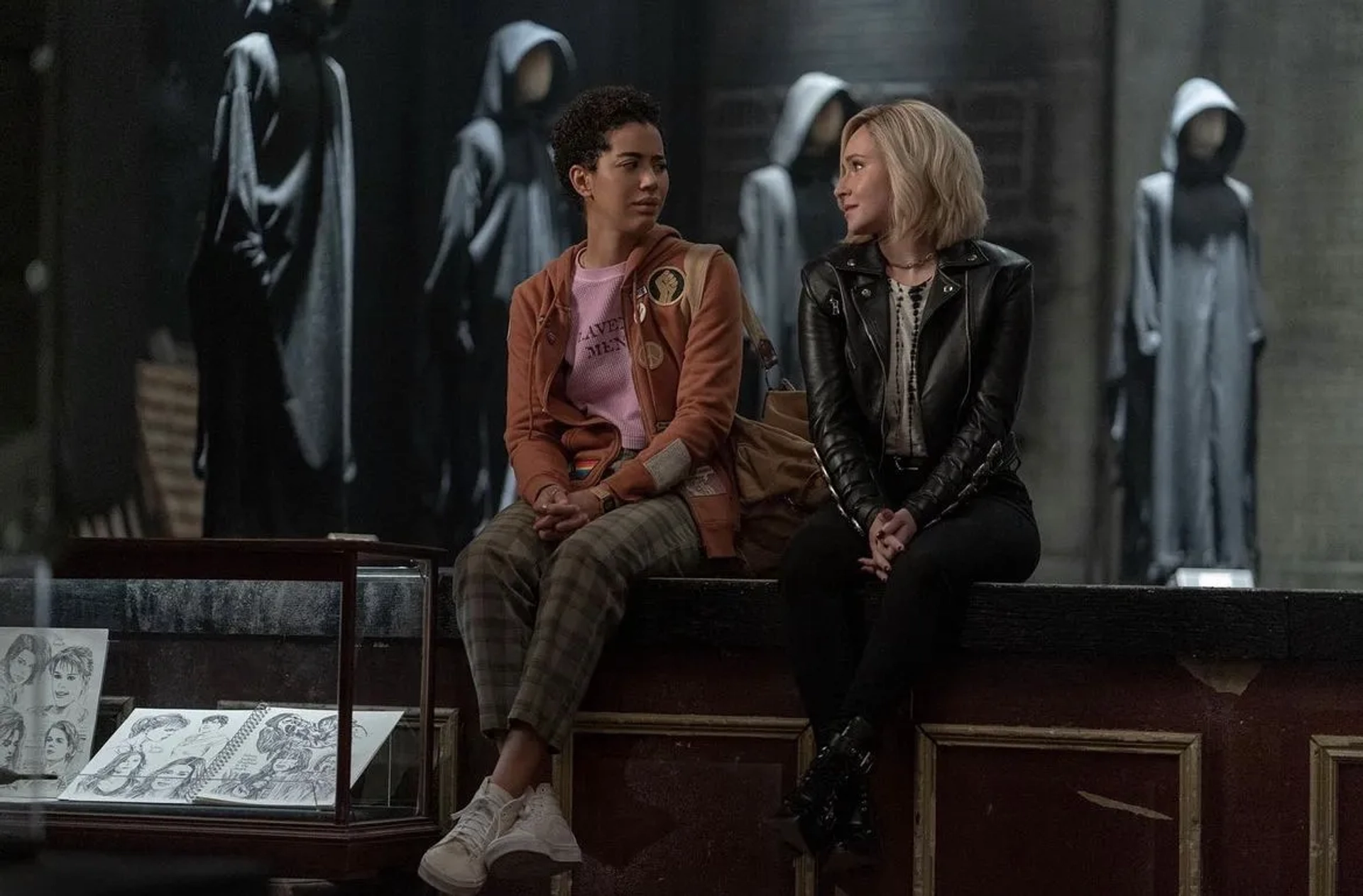 Hayden Panettiere and Jasmin Savoy Brown in Scream VI (2023)