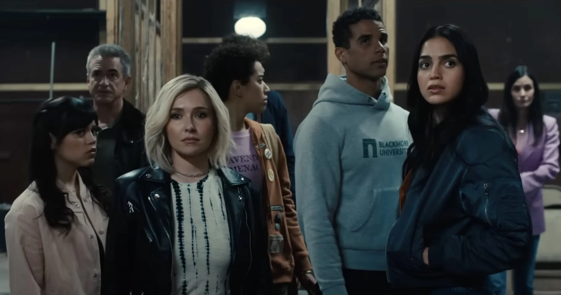 Dermot Mulroney, Courteney Cox, Hayden Panettiere, Mason Gooding, Melissa Barrera, Jenna Ortega, and Jasmin Savoy Brown in Scream VI (2023)