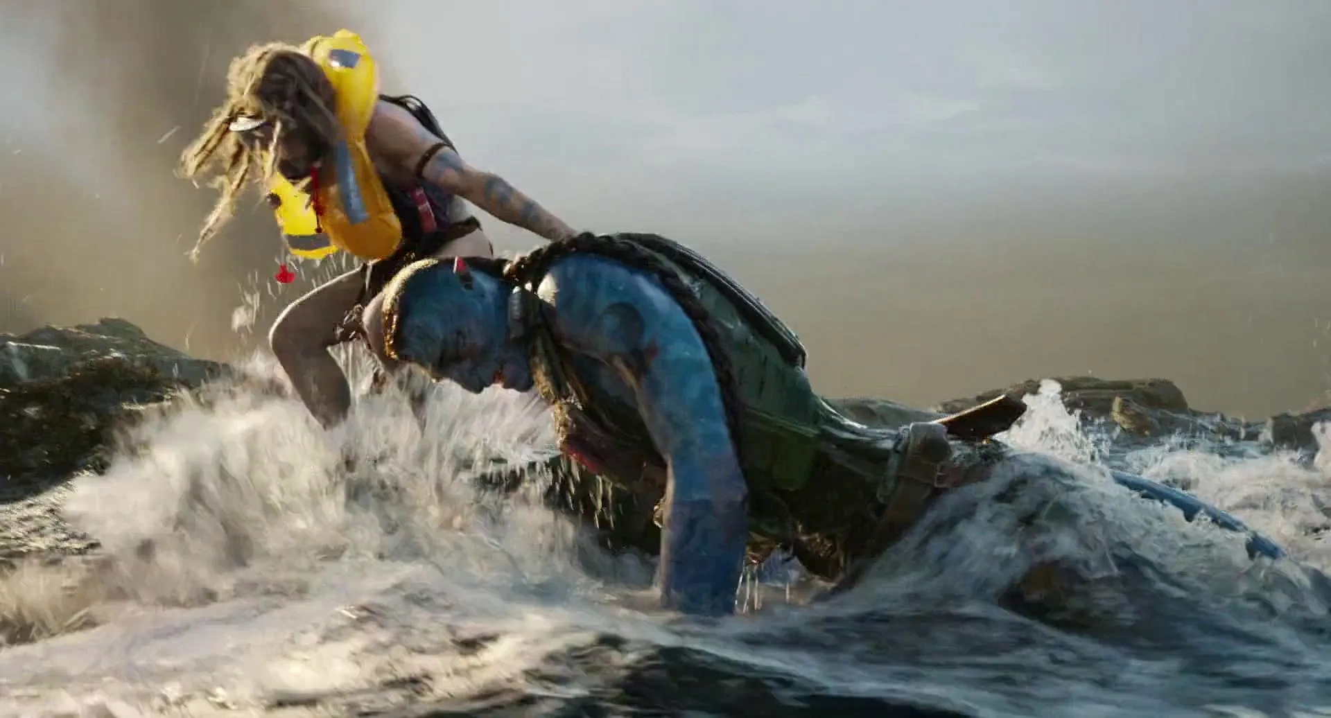 Stephen Lang and Jack Champion in Avatar: The Way of Water (2022)