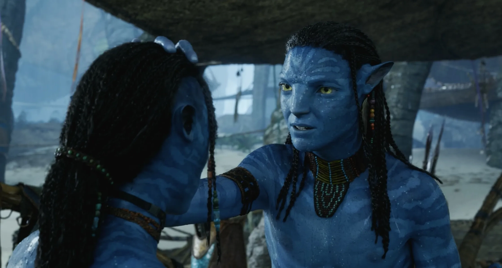 Britain Dalton and Jamie Flatters in Avatar: The Way of Water (2022)