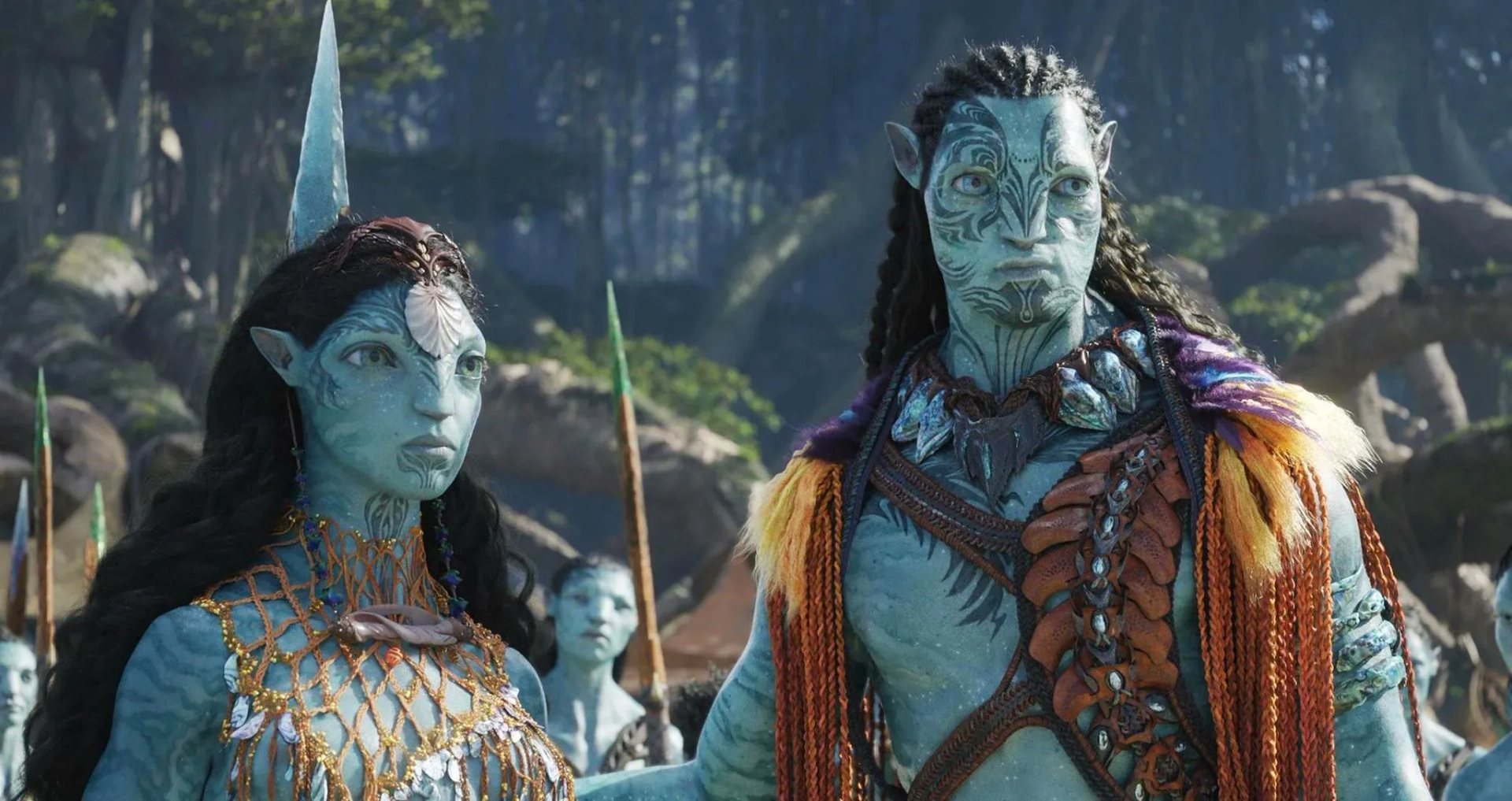 Kate Winslet and Cliff Curtis in Avatar: The Way of Water (2022)