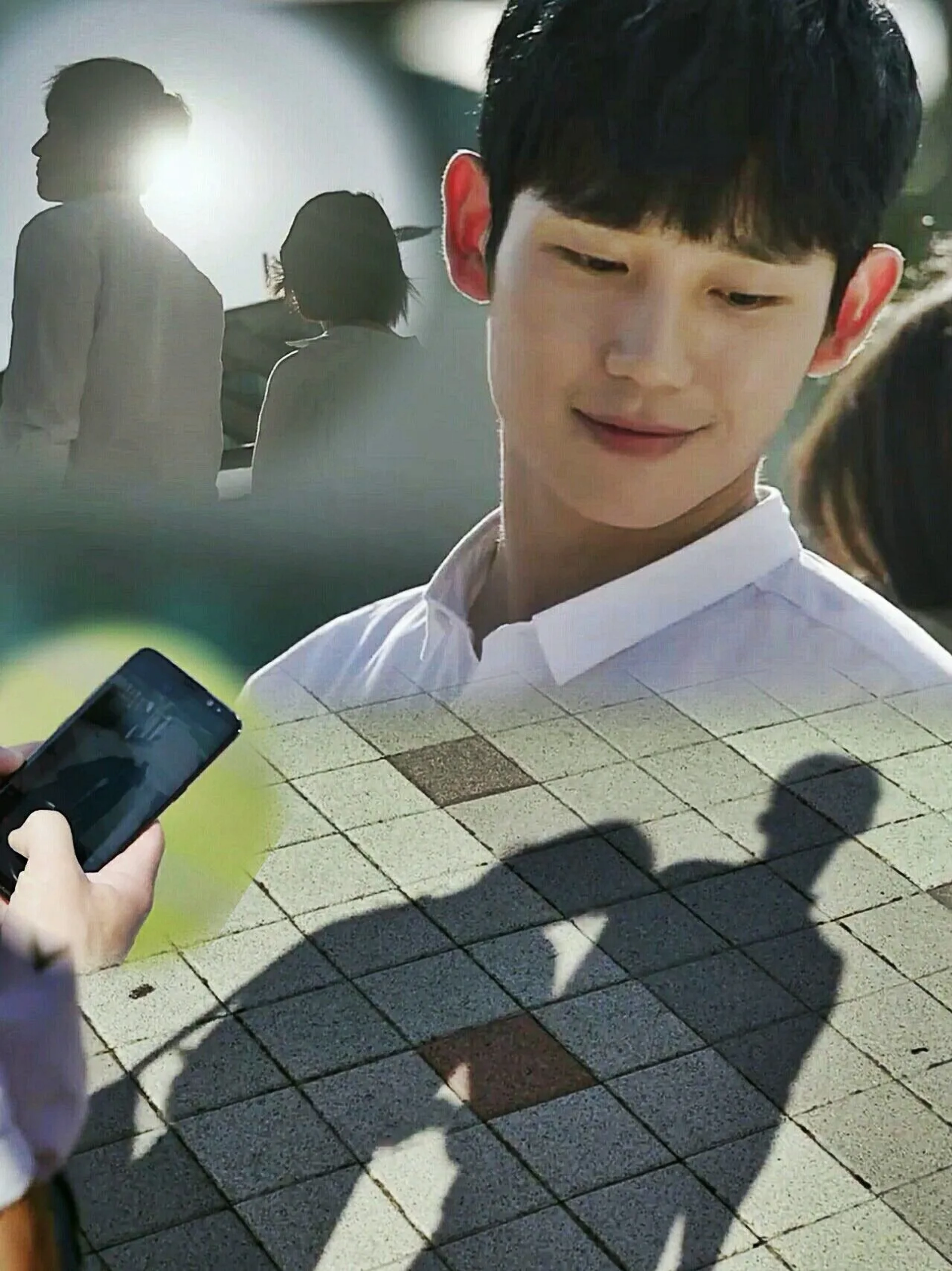 Jung Hae-in and Bae Suzy in While You Were Sleeping (2017)