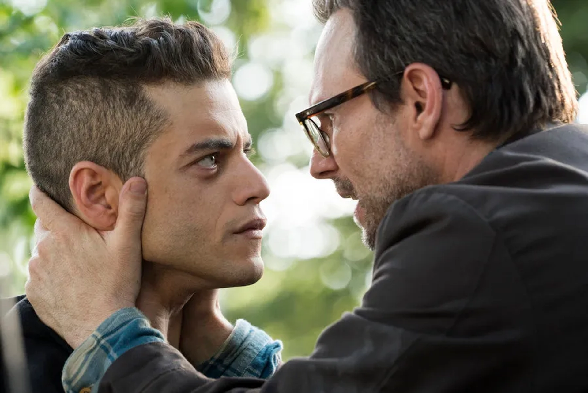 Christian Slater and Rami Malek in Mr. Robot (2015)