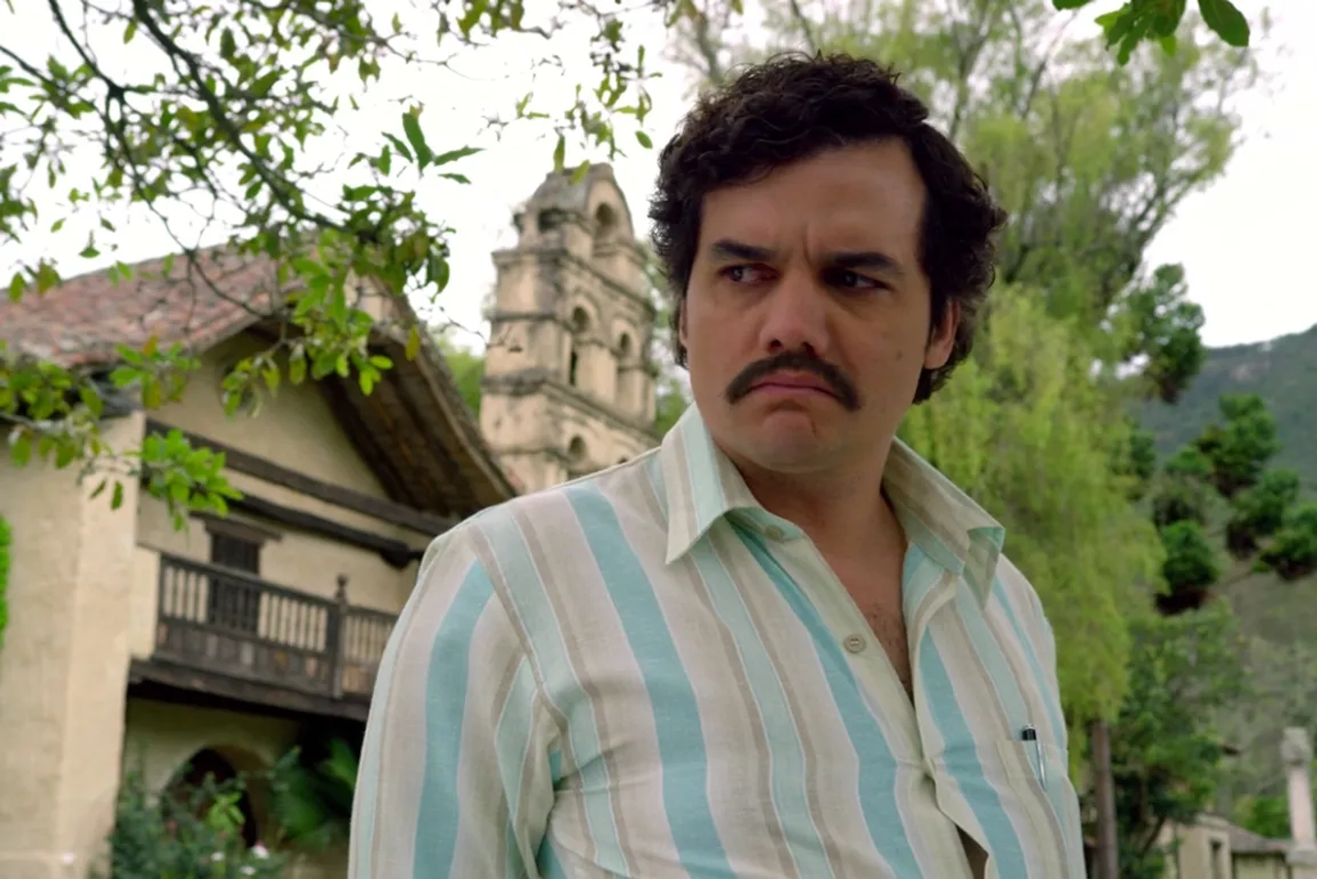 Wagner Moura in Narcos (2015)
