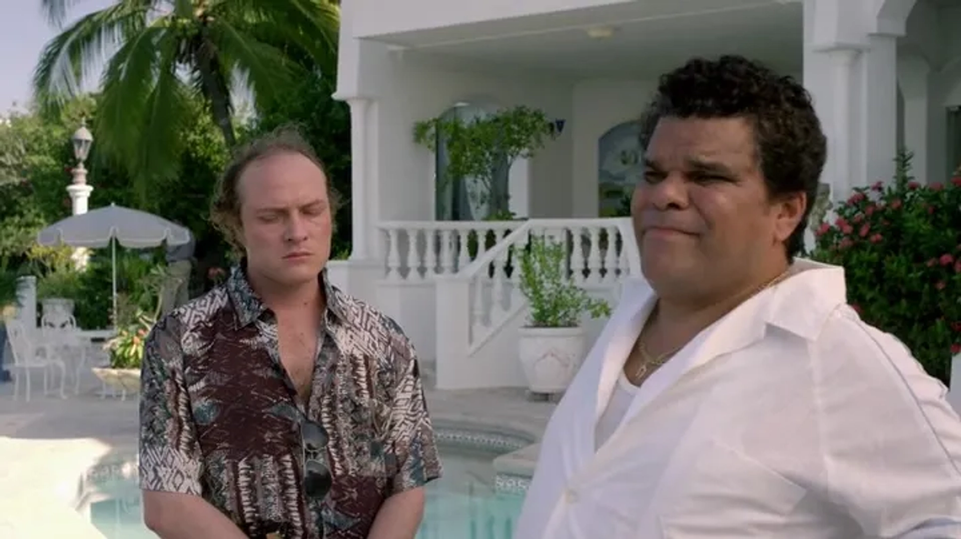 Juan Sebastián Calero and Luis Guzmán in Narcos (2015)