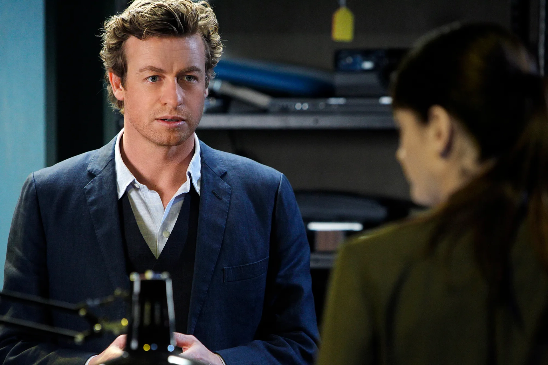 Robin Tunney and Simon Baker in The Mentalist (2008)