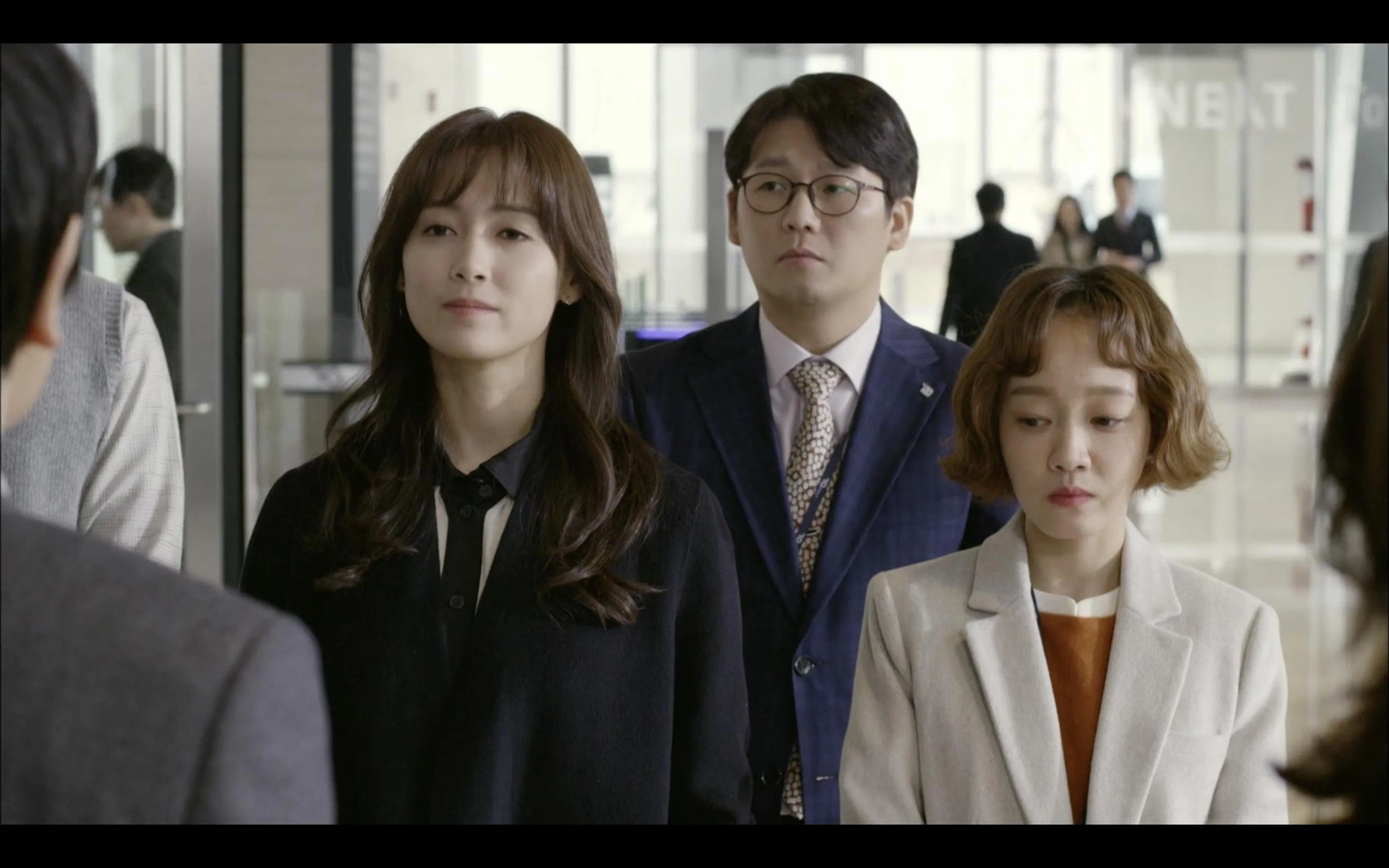 Hye Rin Ryu, Sang-mi Nam, and Kim Kang-hyeon in Good Manager (2017)