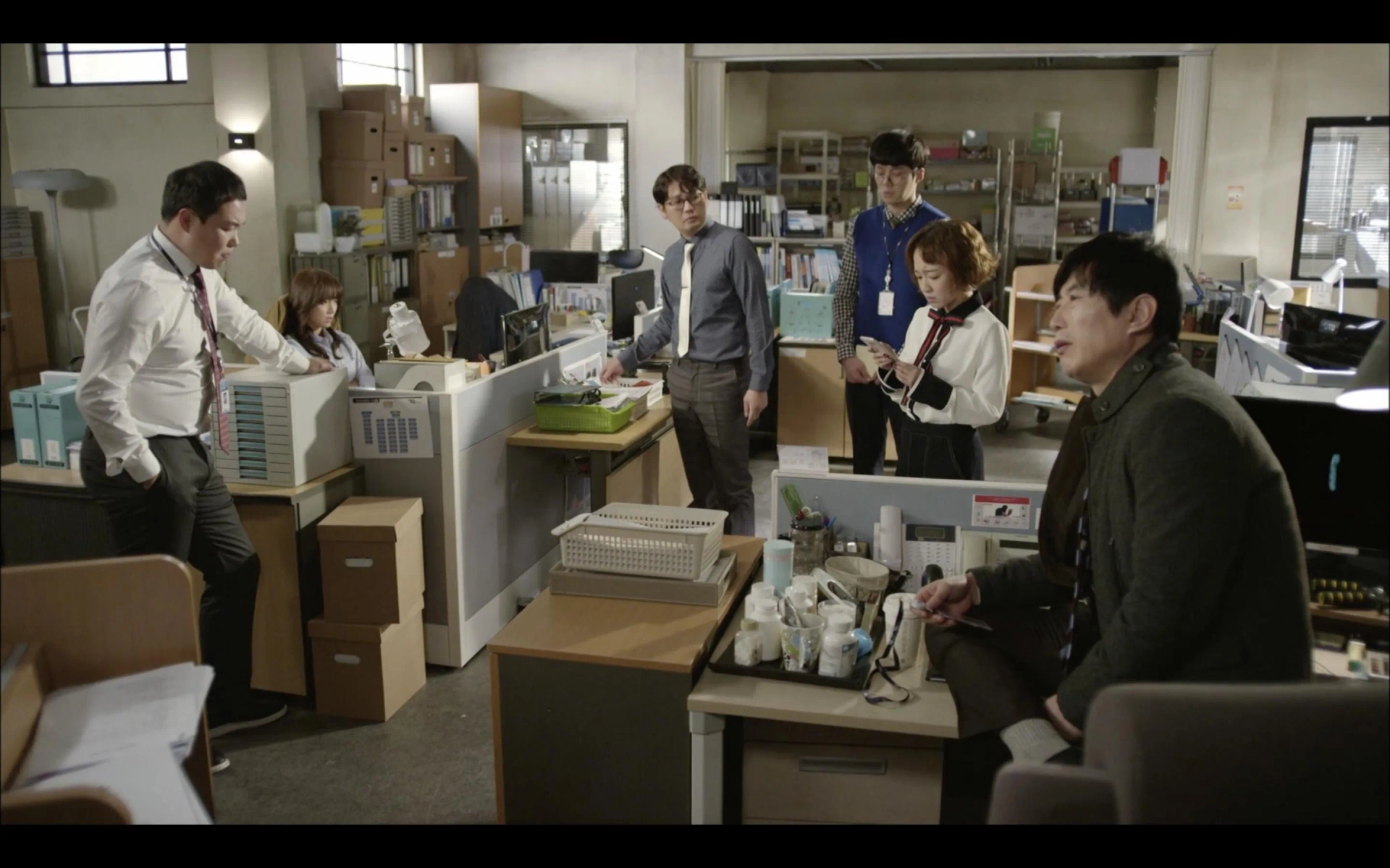 Hye Rin Ryu, Sang-mi Nam, Kim Won-Hae, Kim Kang-hyeon, Hyun-Shik Jo, and Kim Seon-Ho in Good Manager (2017)