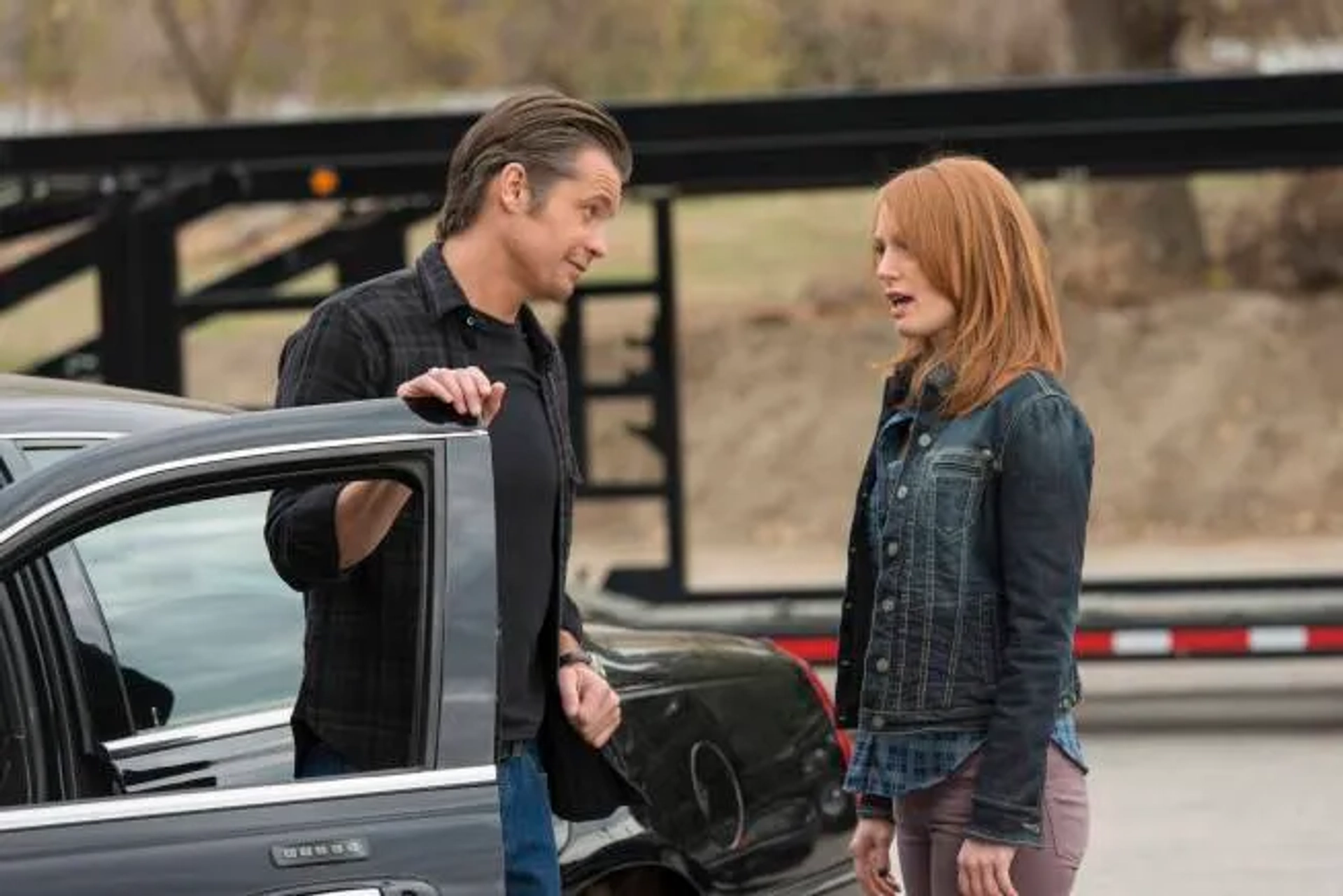 Alicia Witt and Timothy Olyphant in Justified (2010)