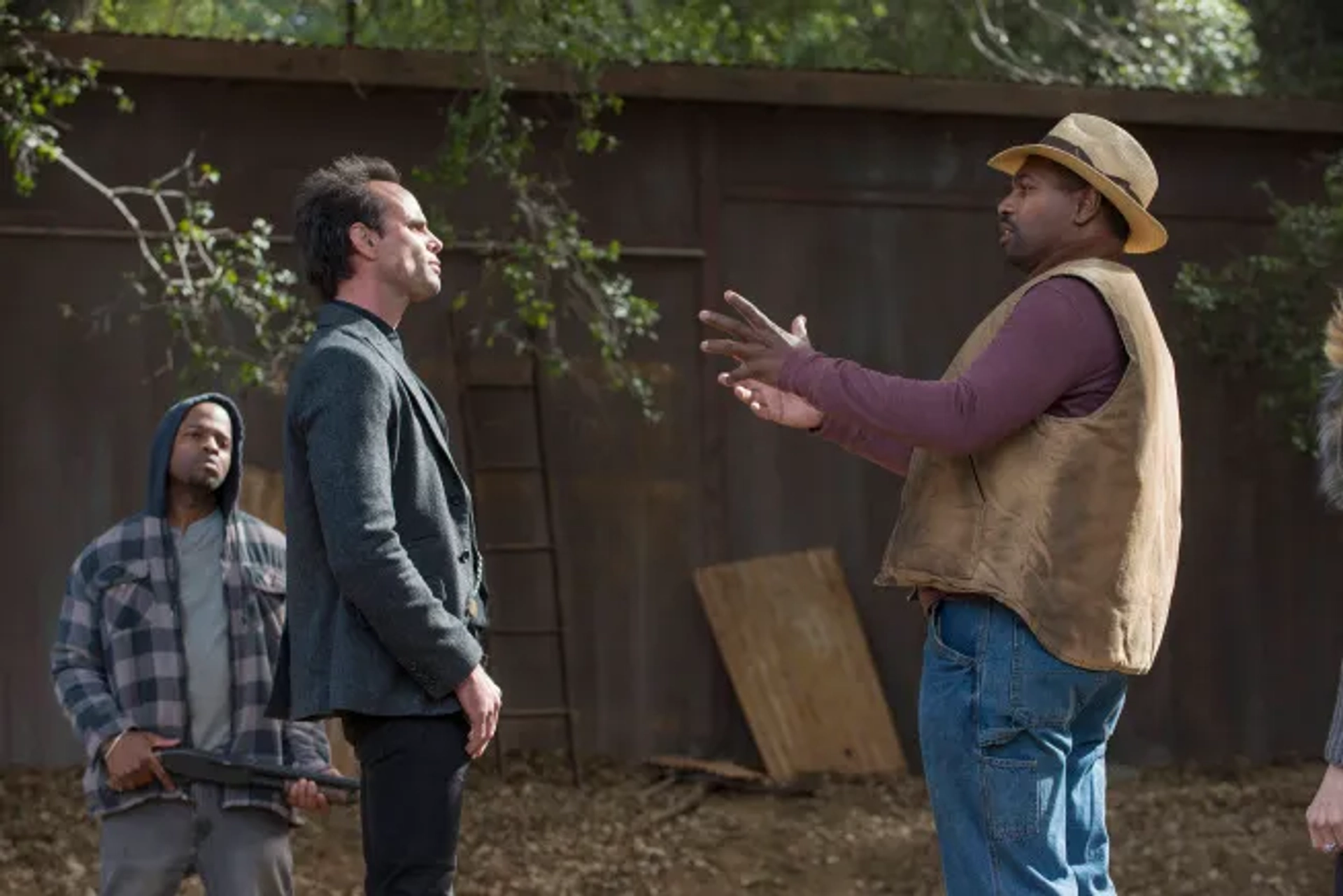 Walton Goggins and Mykelti Williamson in Justified (2010)