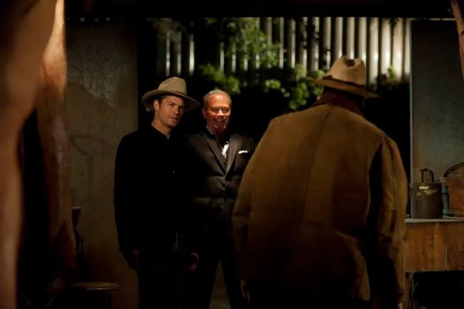 Neal McDonough, Timothy Olyphant, and Mykelti Williamson in Justified (2010)