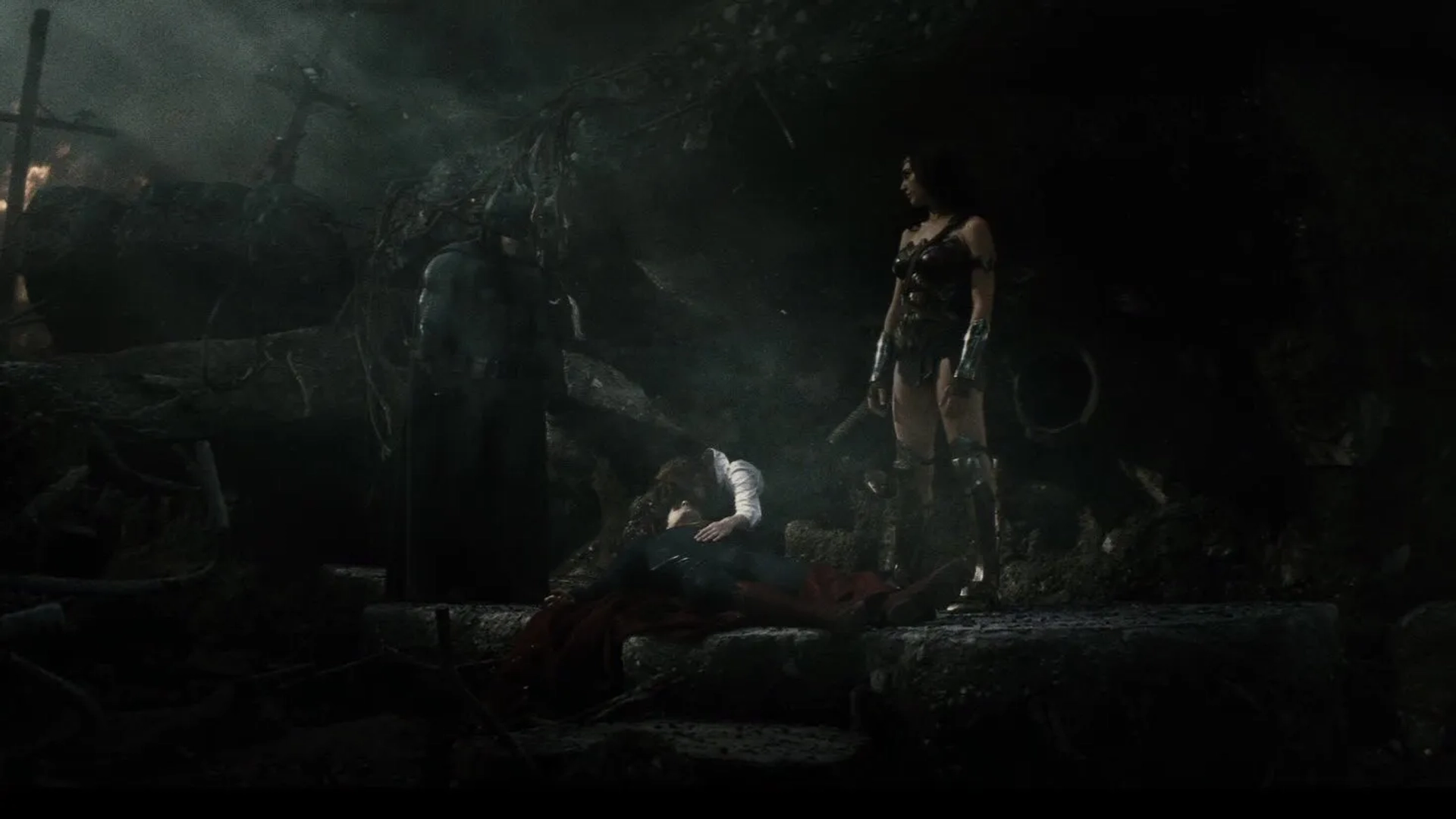 Ben Affleck, Amy Adams, Henry Cavill, and Gal Gadot in Batman v Superman: Dawn of Justice (2016)