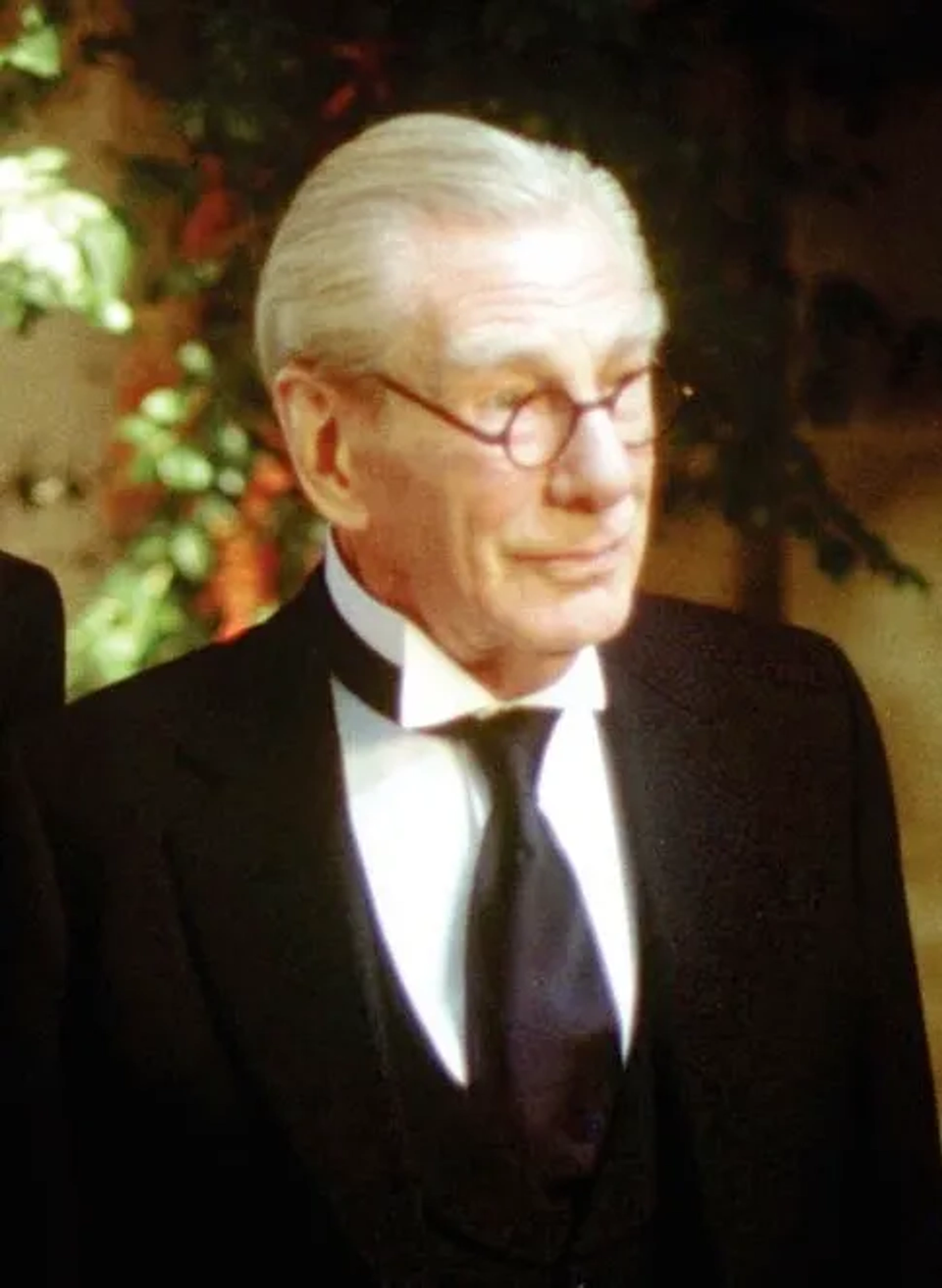 Michael Gough in Batman & Robin (1997)