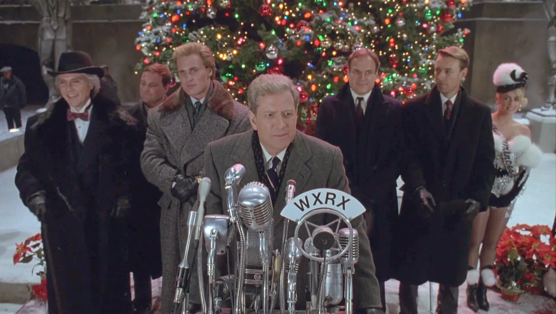 Christopher Walken, Andrew Bryniarski, Cristi Conaway, and Michael Murphy in Batman Returns (1992)